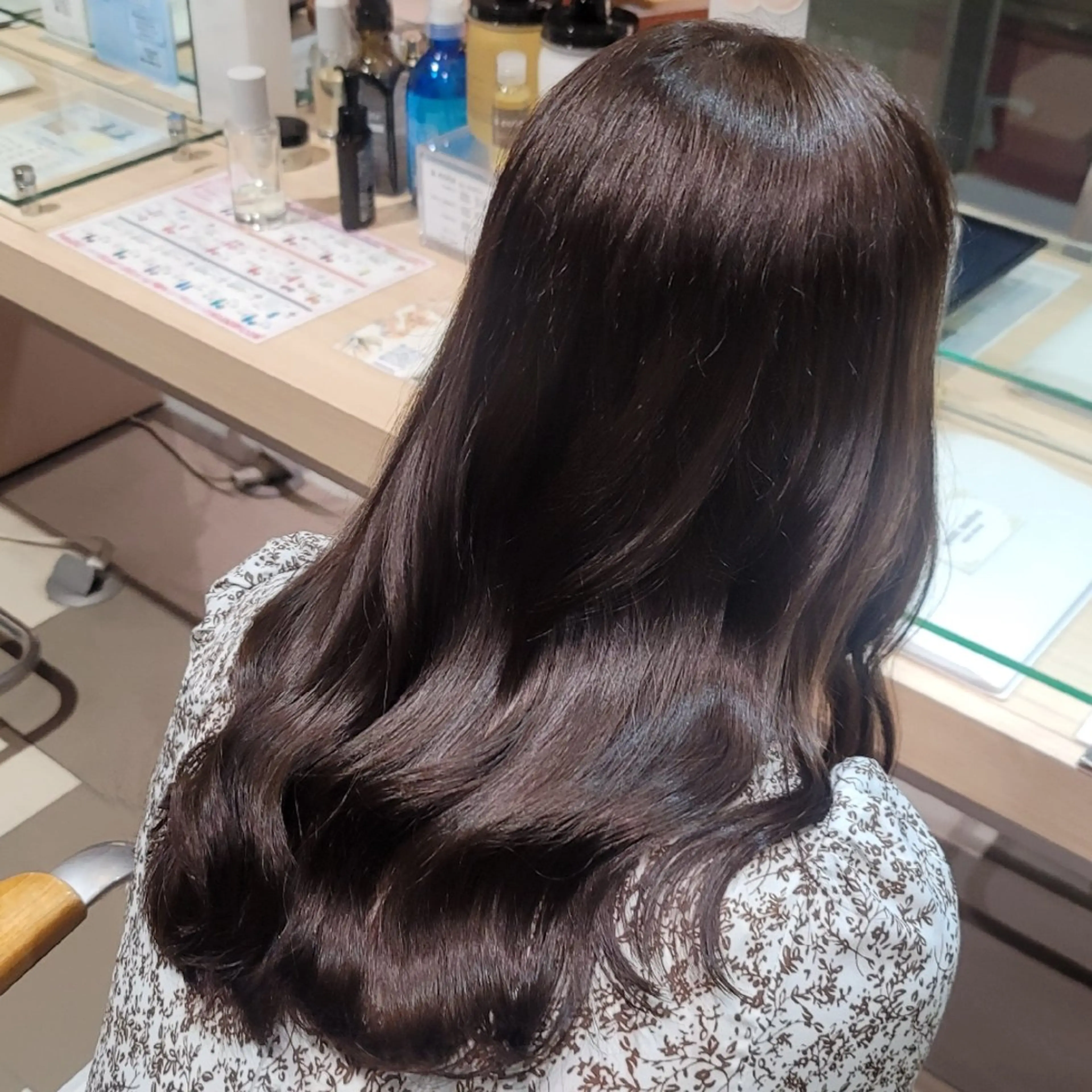 セミロング カラー カットモデル/ セット/COCOKAのヘアスタイル