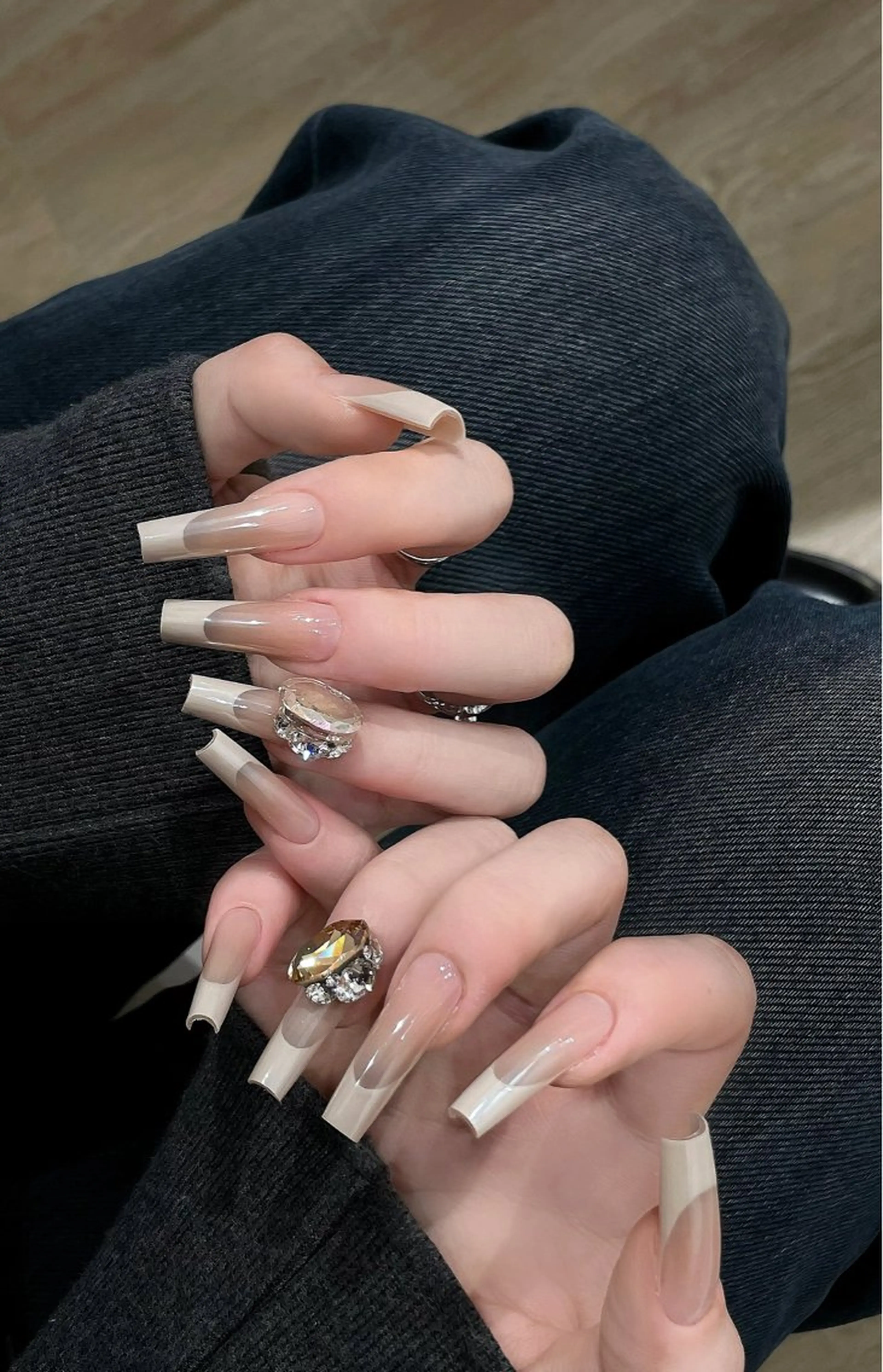 ネイル アールビーネイル所属・mase Megumiのネイルデザイン