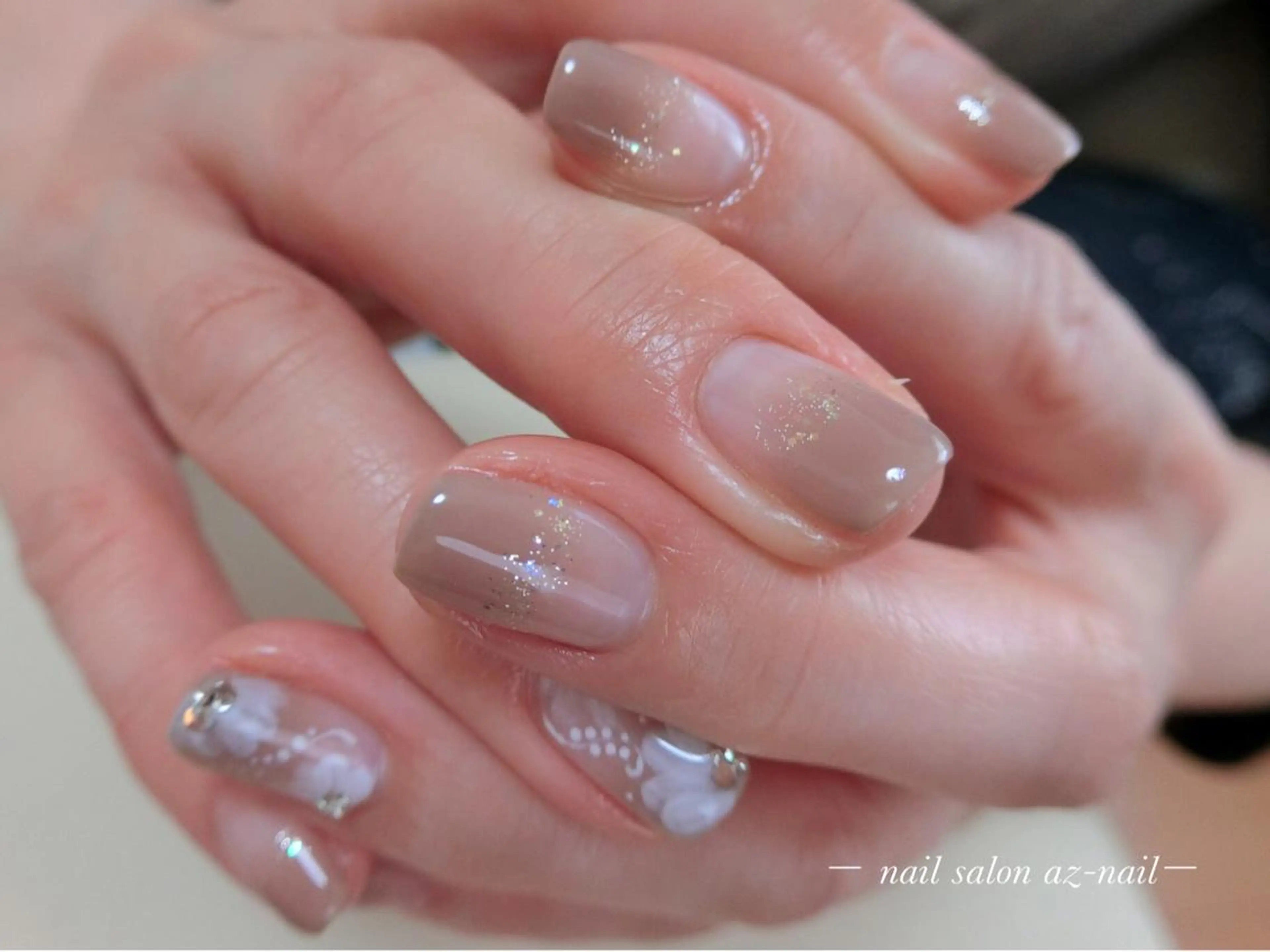 ネイル 井上 梓のネイルデザイン