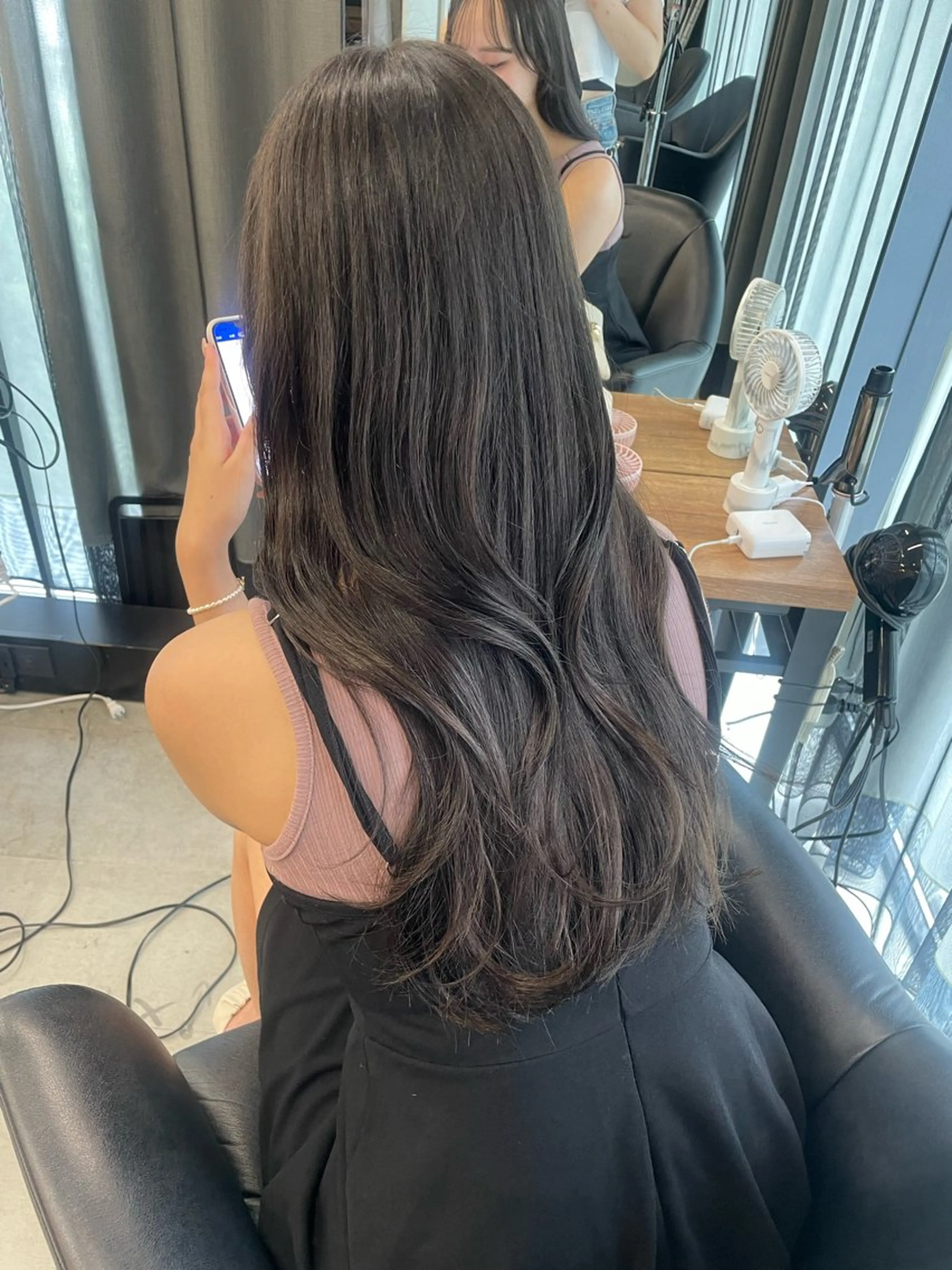 ロング Allure所属・伊藤 莉奈　韓国ヘアのヘアスタイル