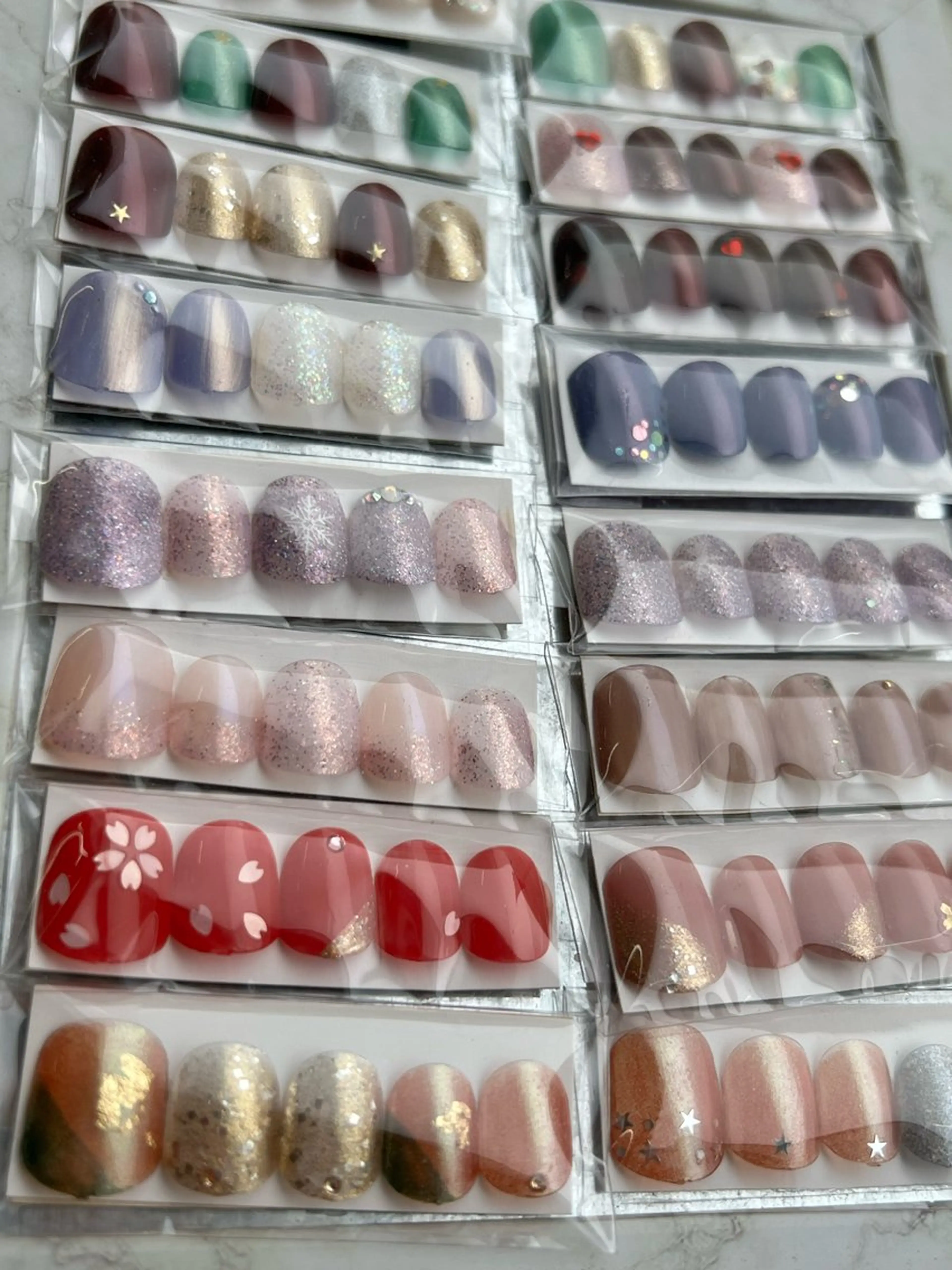 ネイル Total Beauty Salon CURE 津田沼店所属・イエティ .のネイルデザイン