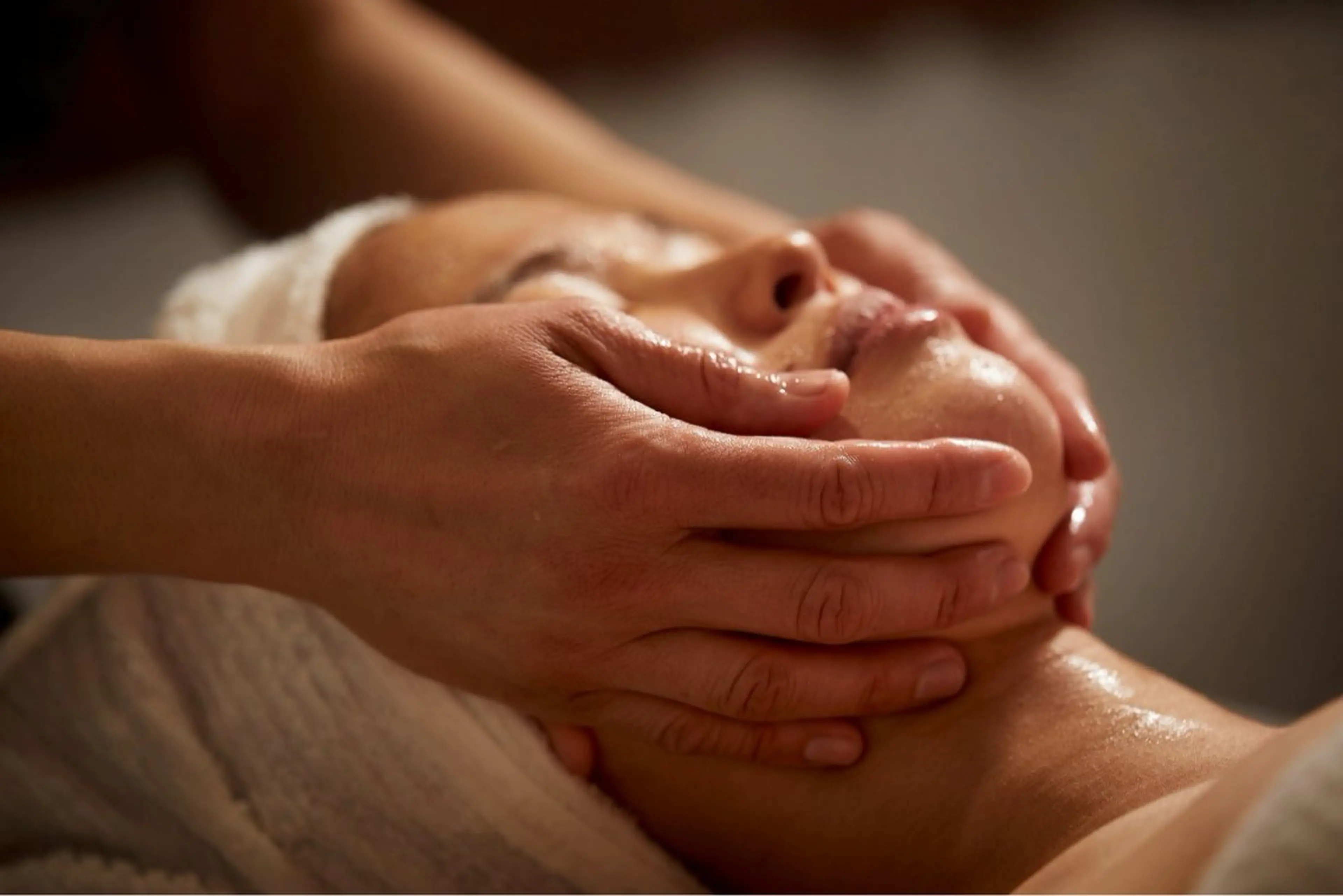 吉本 由美子のエステ・リラクイメージ