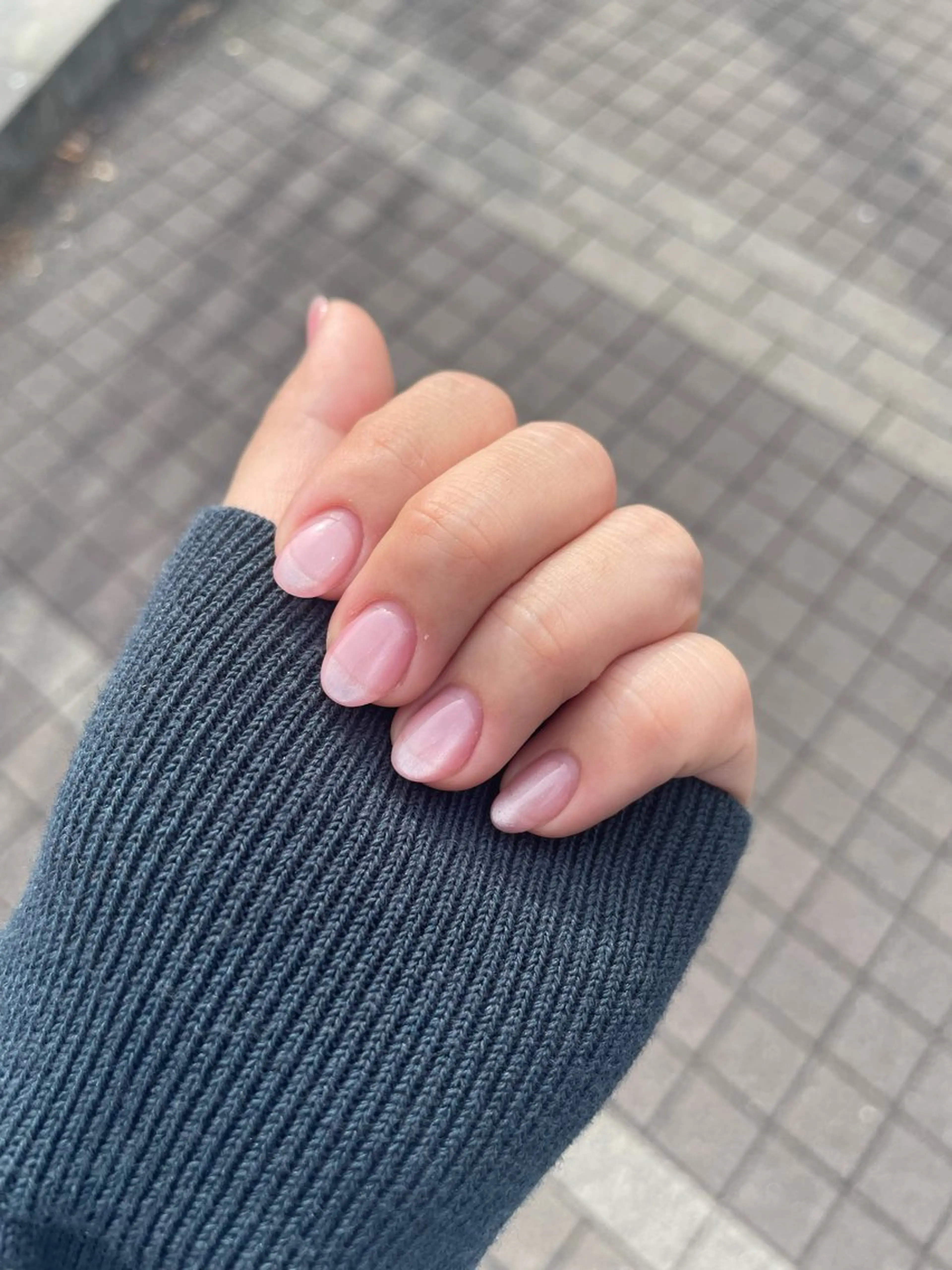 ネイル Nailsalon Repos.所属・Rika🌼 シンプル•マグネットのネイルデザイン
