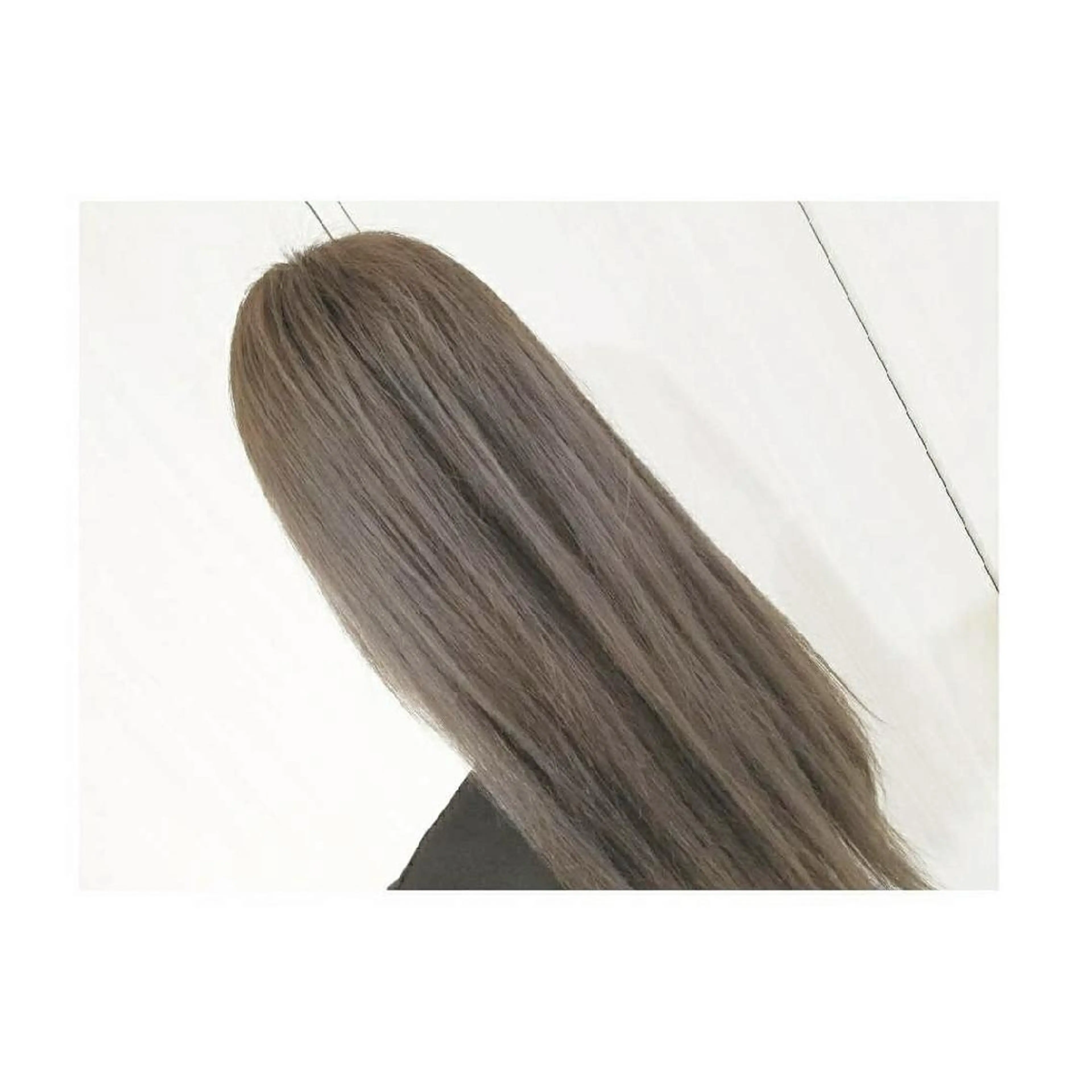 ロング カラー ベージュカラー ブリーチ ヘアカラー エクステ Luana 矢場町のヘアスタイル