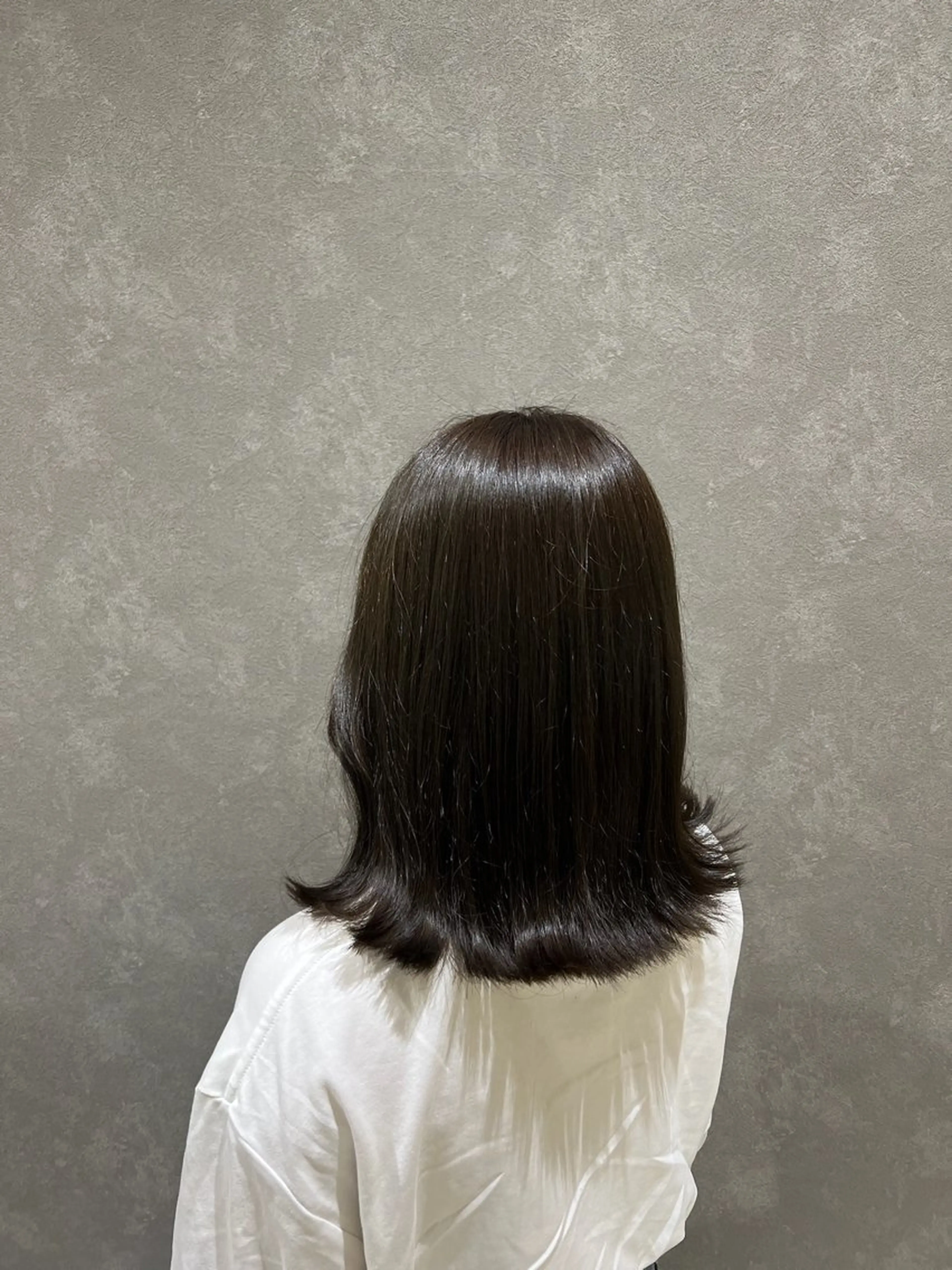 カラー 透明感カラー オリーブカラー リー天王寺所属・Lee天王寺 Rinのヘアスタイル