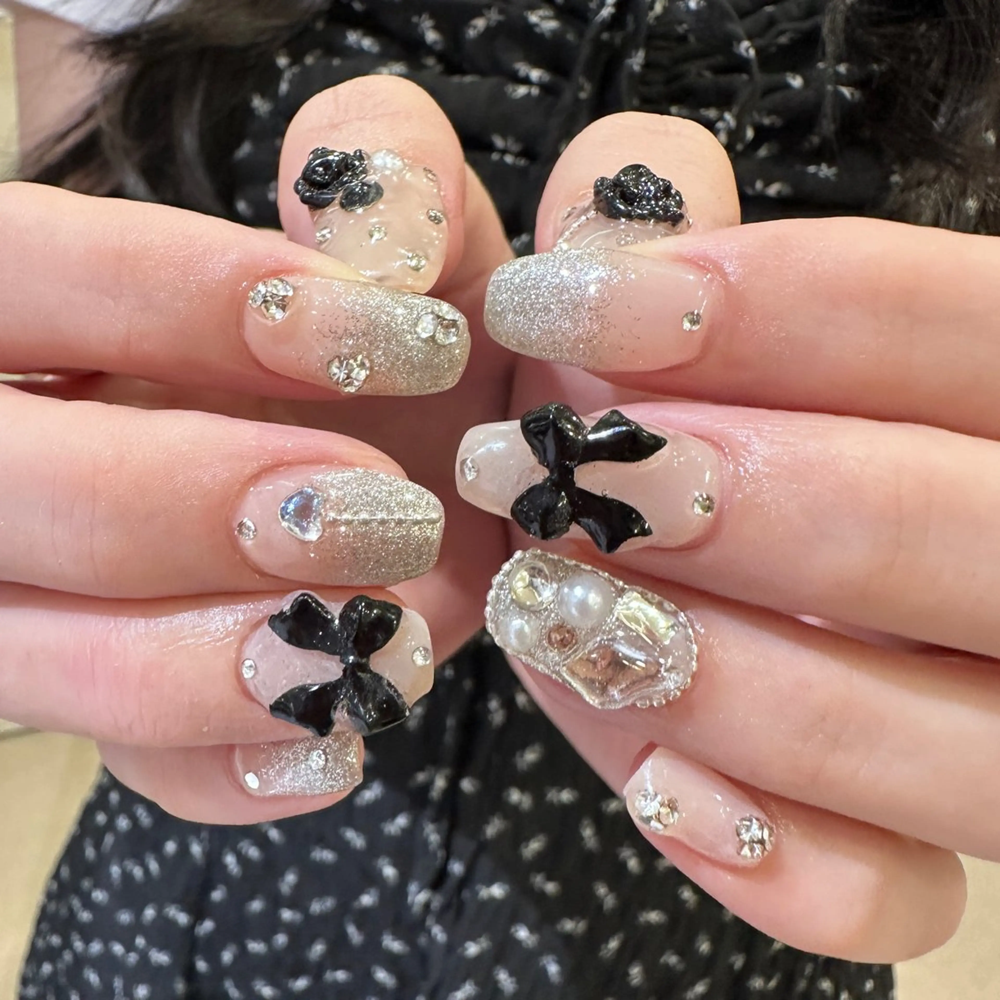 ネイル ハンドネイル 👽個性派ネイル🎀 komachiのヘアスタイル