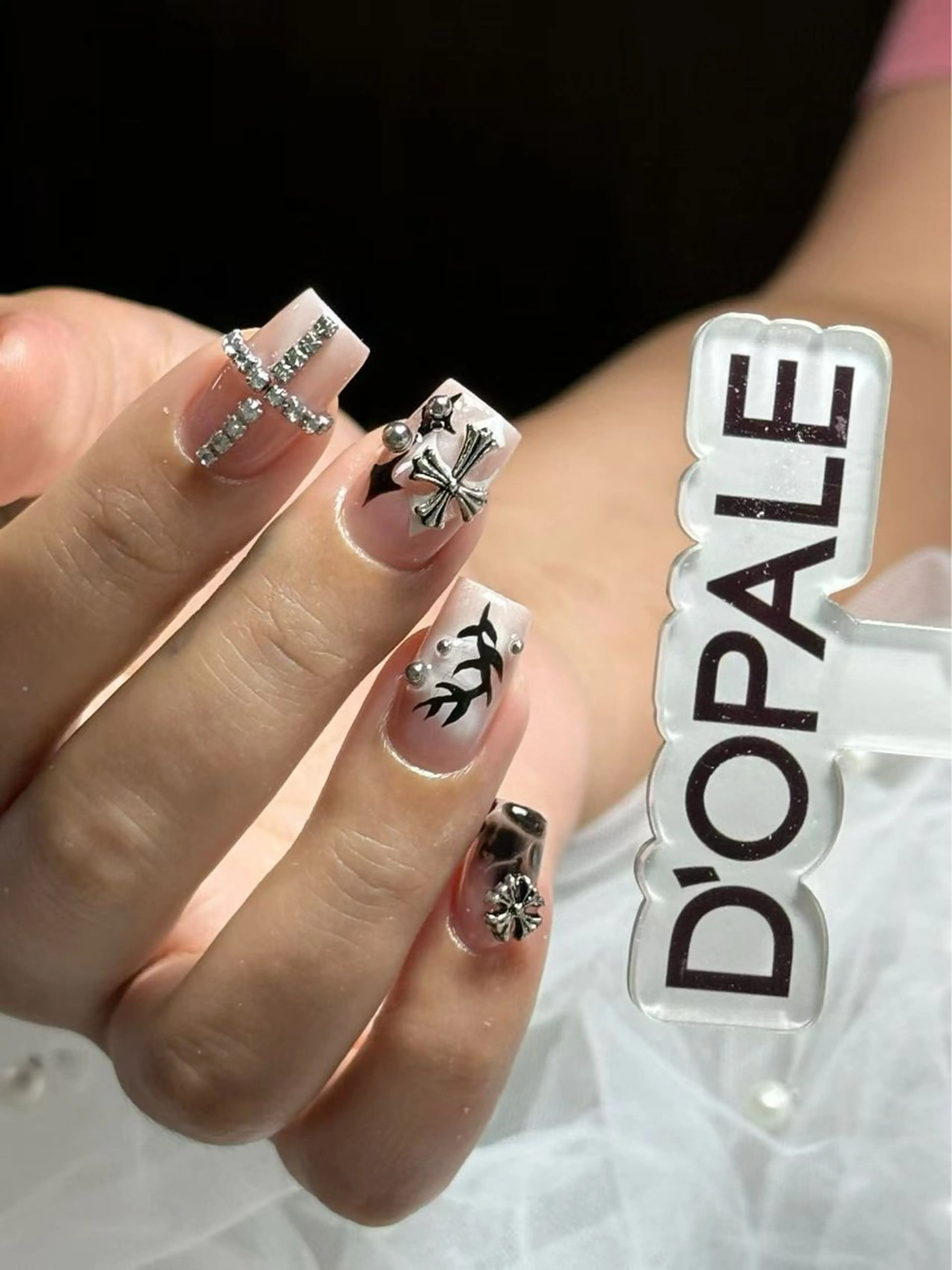 ネイル ハンドネイル D‘OPALEサロン所属・トパサロン 上野kkのネイルデザイン