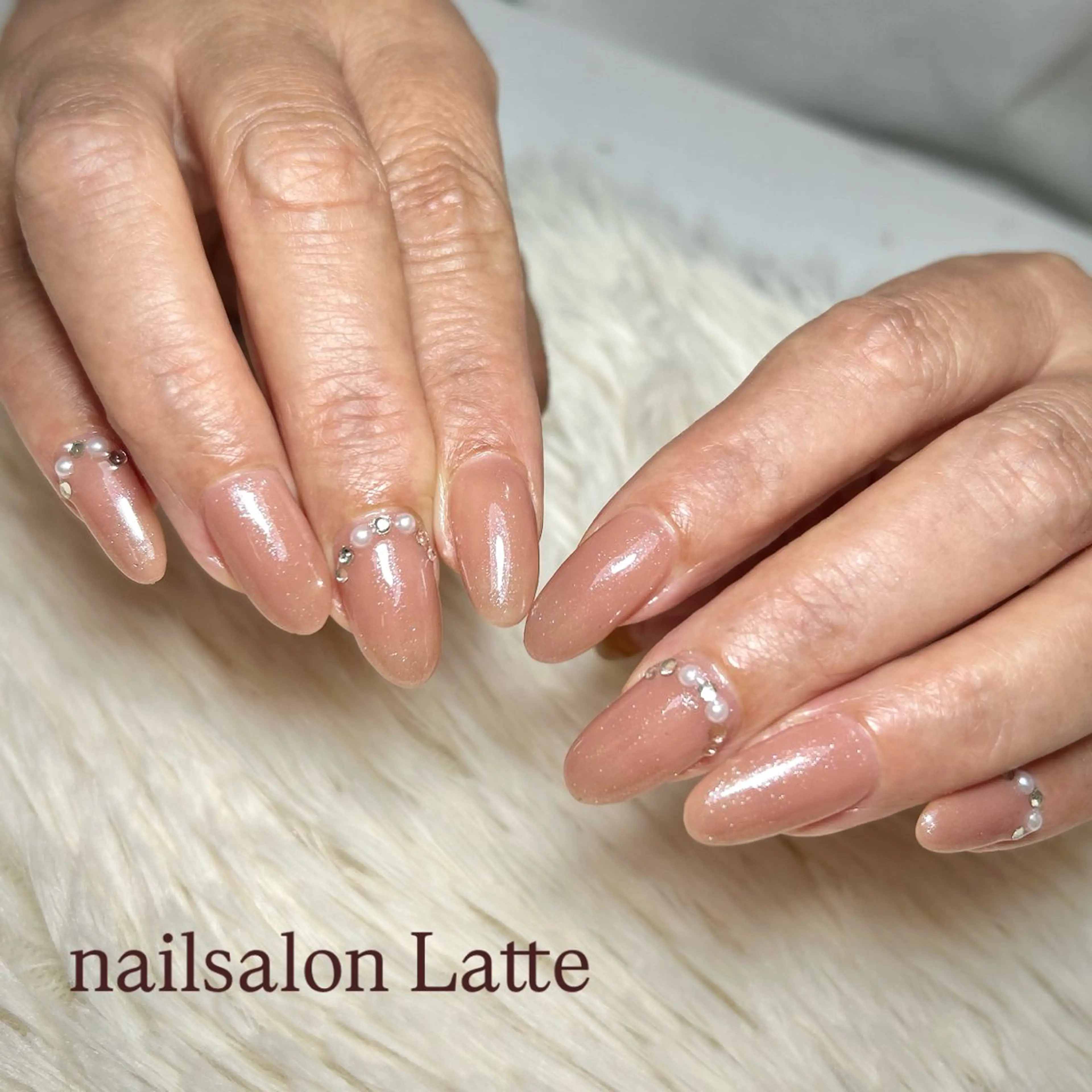 ネイル Nailsalon Latteのネイルデザイン