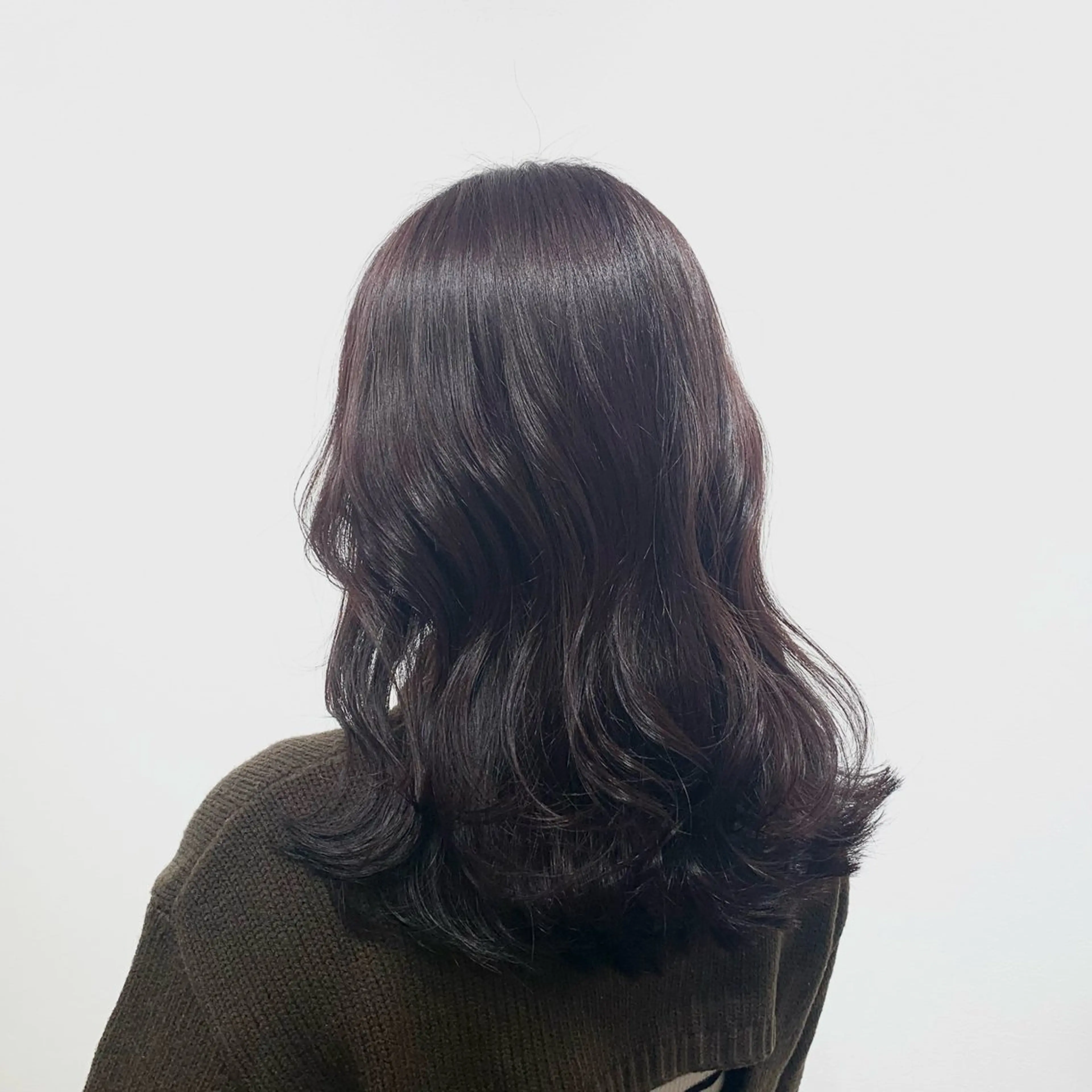 セミロング カラー ヘアアレンジ キヨミ 韓国レイヤーカットのヘアスタイル