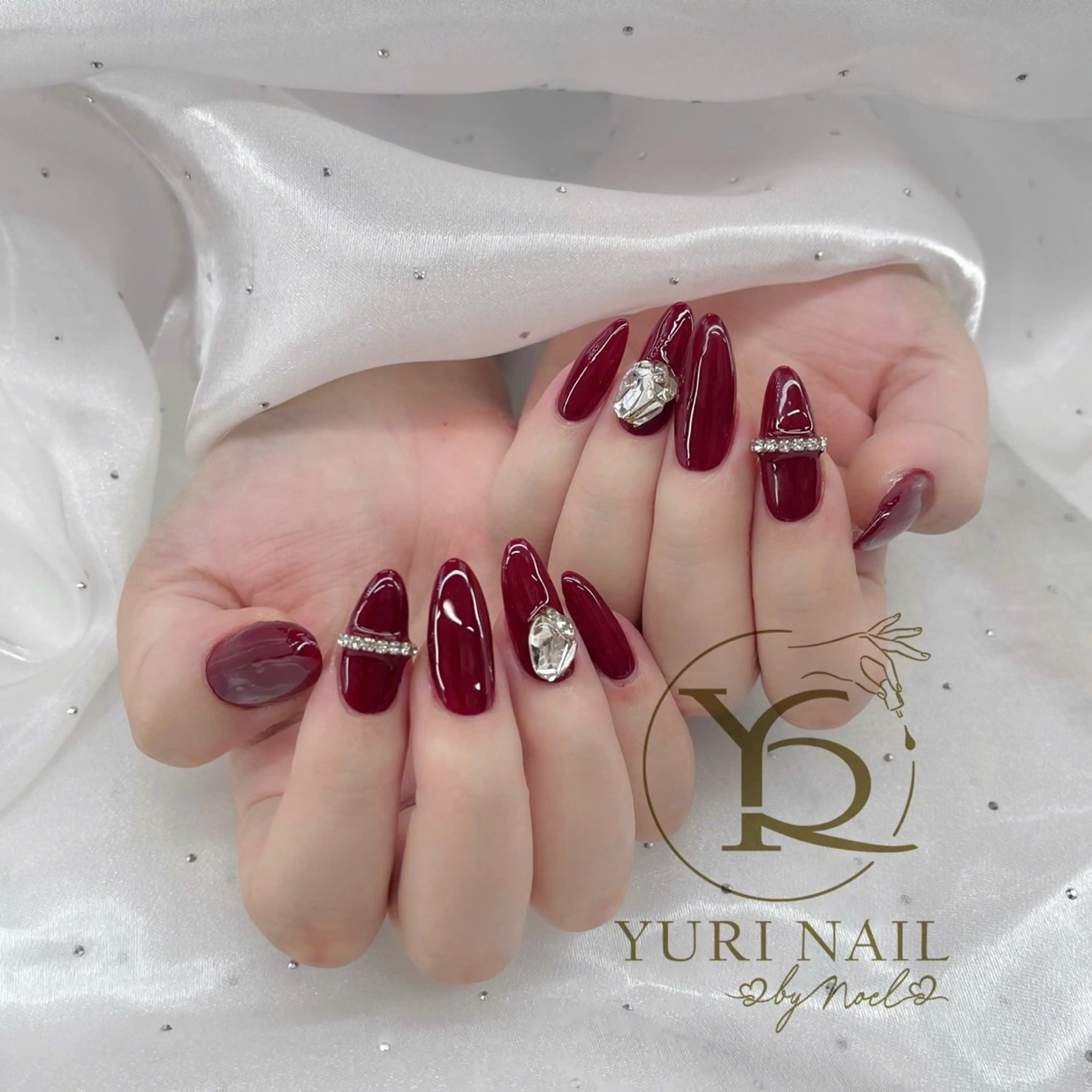 ネイル ハンドネイル フットネイル ハンドケア YURI Nail Narita所属・YURI Nail NARITAのネイルデザイン