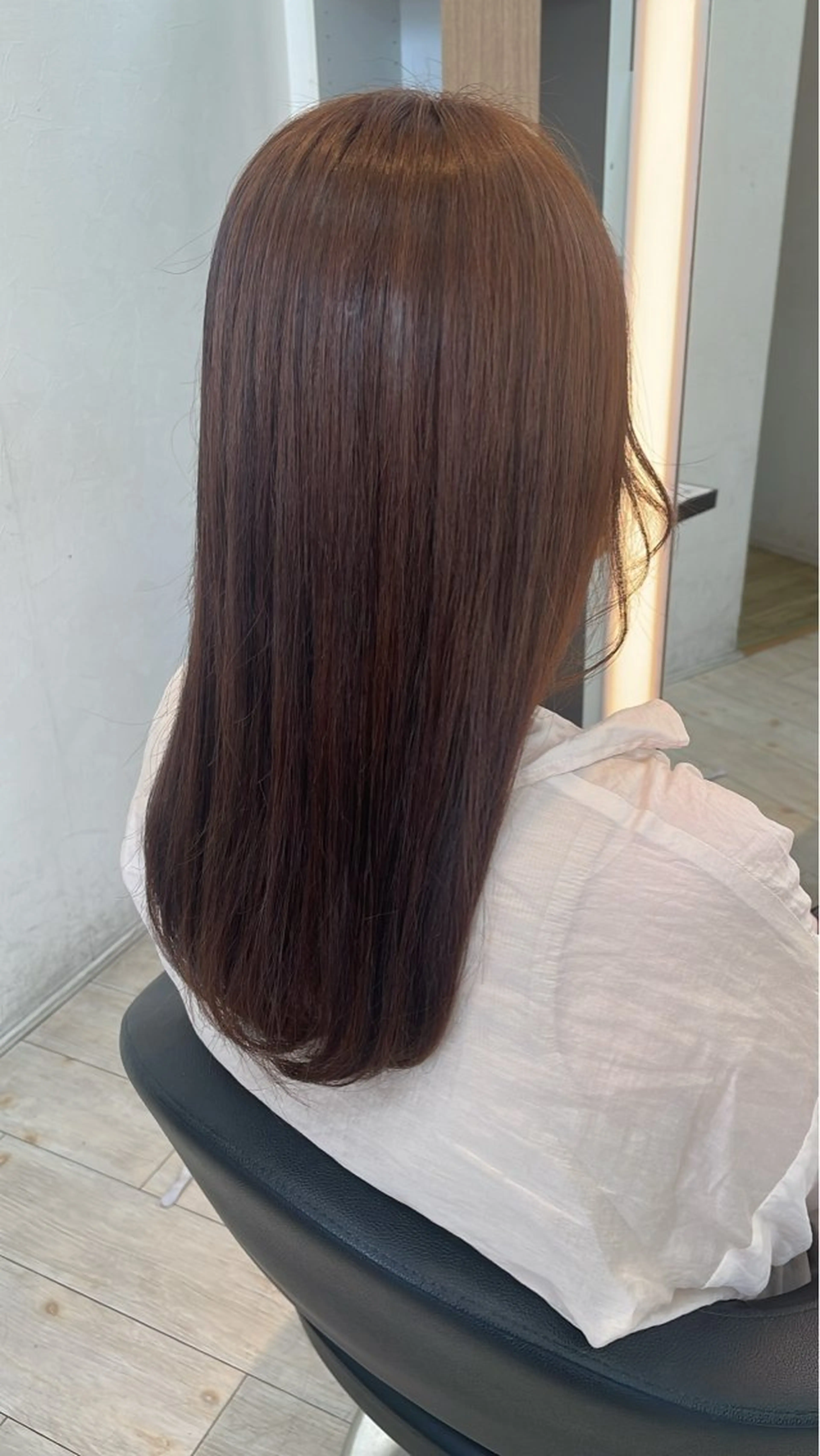 セミロング カラー ベージュカラー 髪質改善 トリートメント トリートメント ブリーチ/髪質改善/ ハイトーン/暖色のヘアスタイル