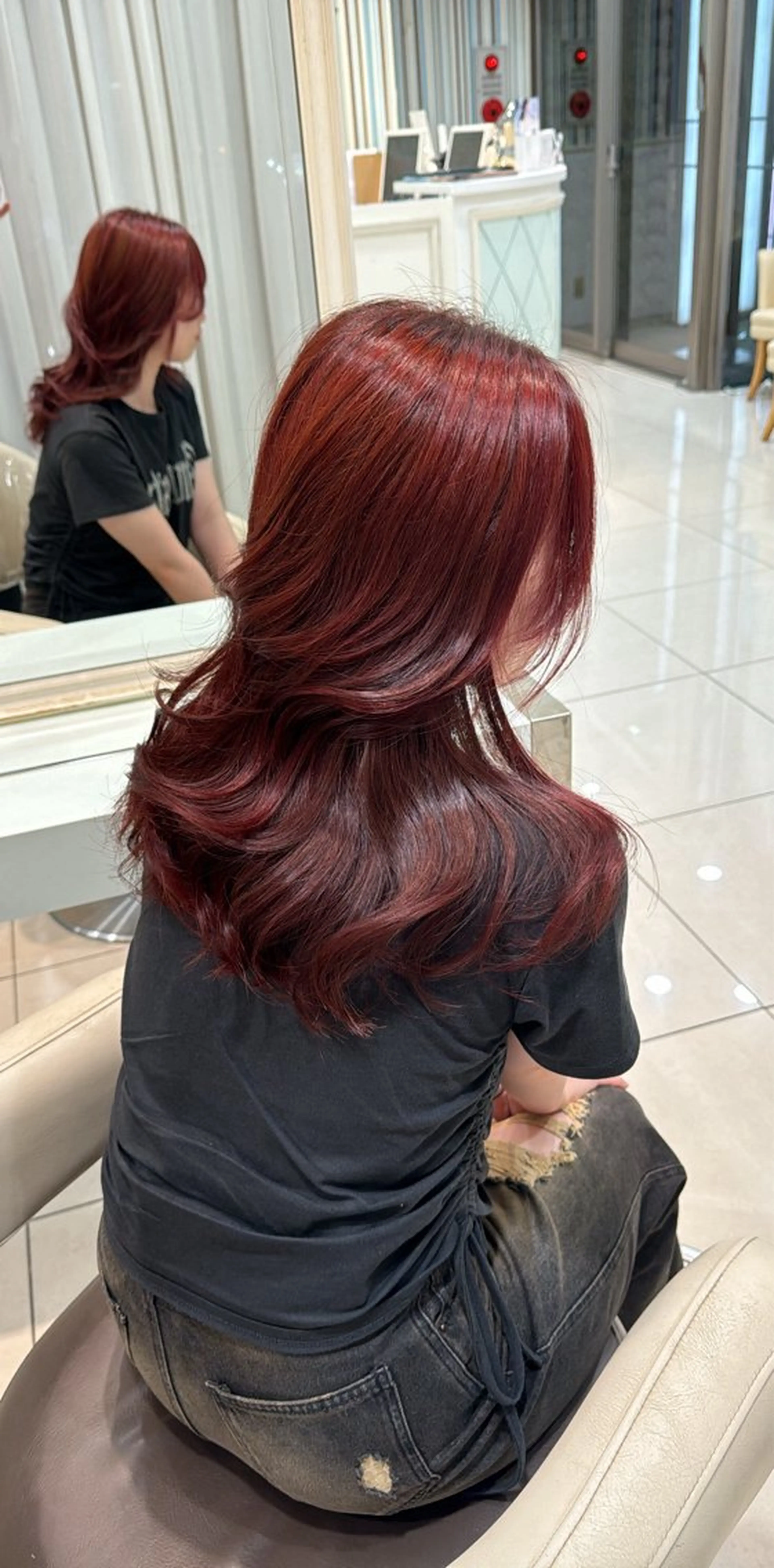 ロング カラー 【𝐀𝐬𝐡-池袋 】ひな 🎀💭のヘアスタイル