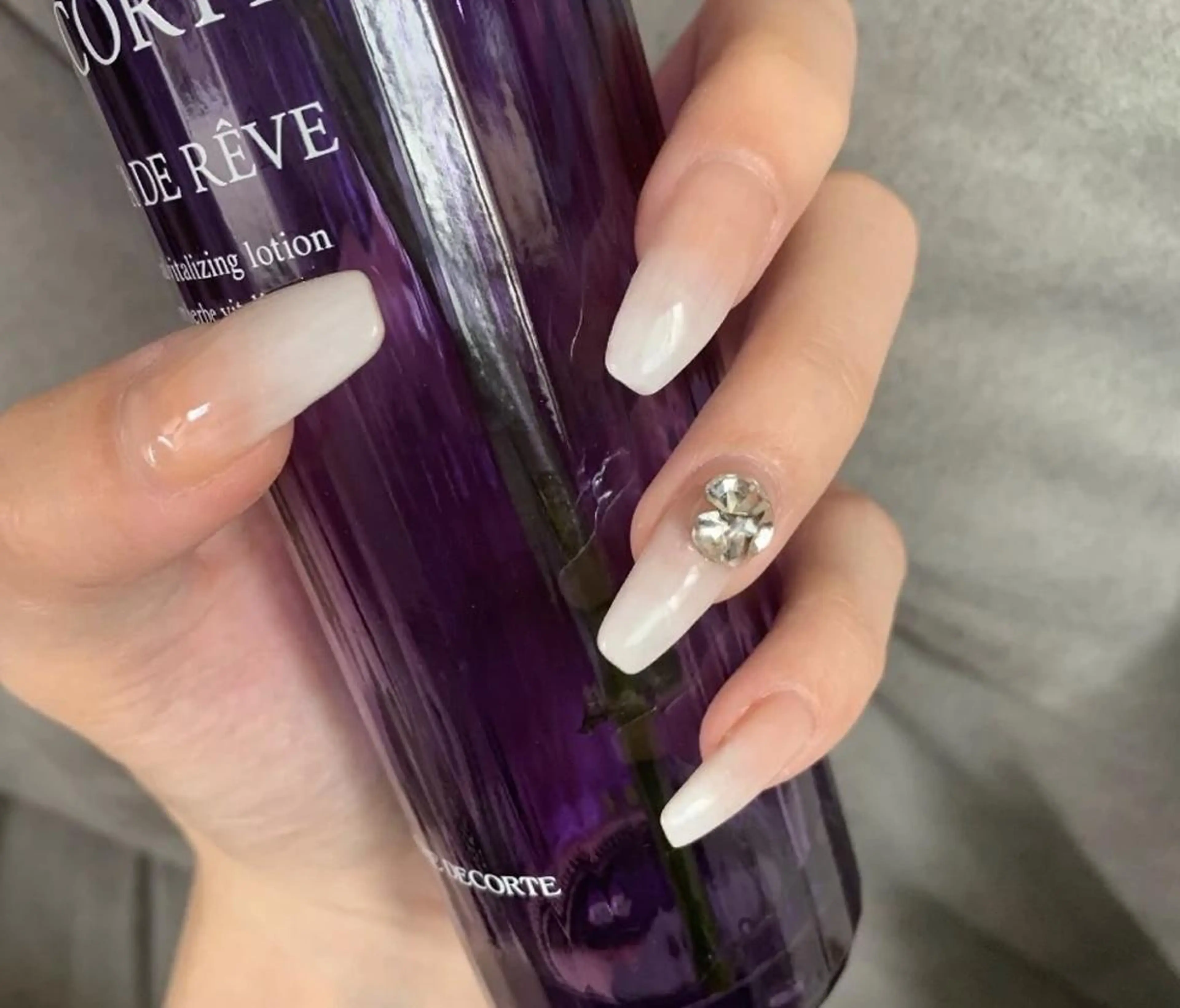 ネイル 🦋ネイルサロン ブラン🌈ゆりのネイルデザイン