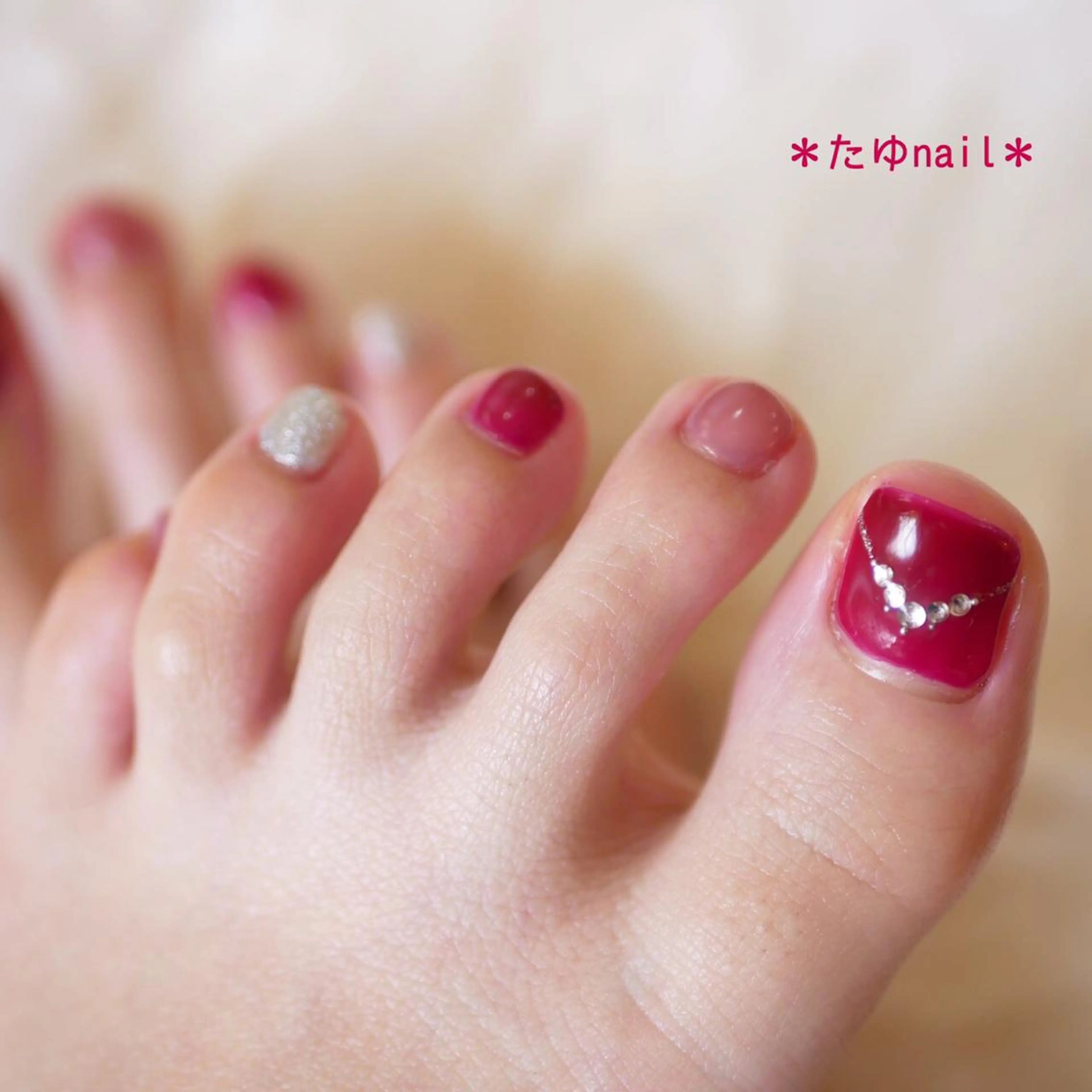 ネイル フットネイル ネイルサロン・ネイルスクール　たゆnail所属・ネイルサロン 【たゆnail】のネイルデザイン