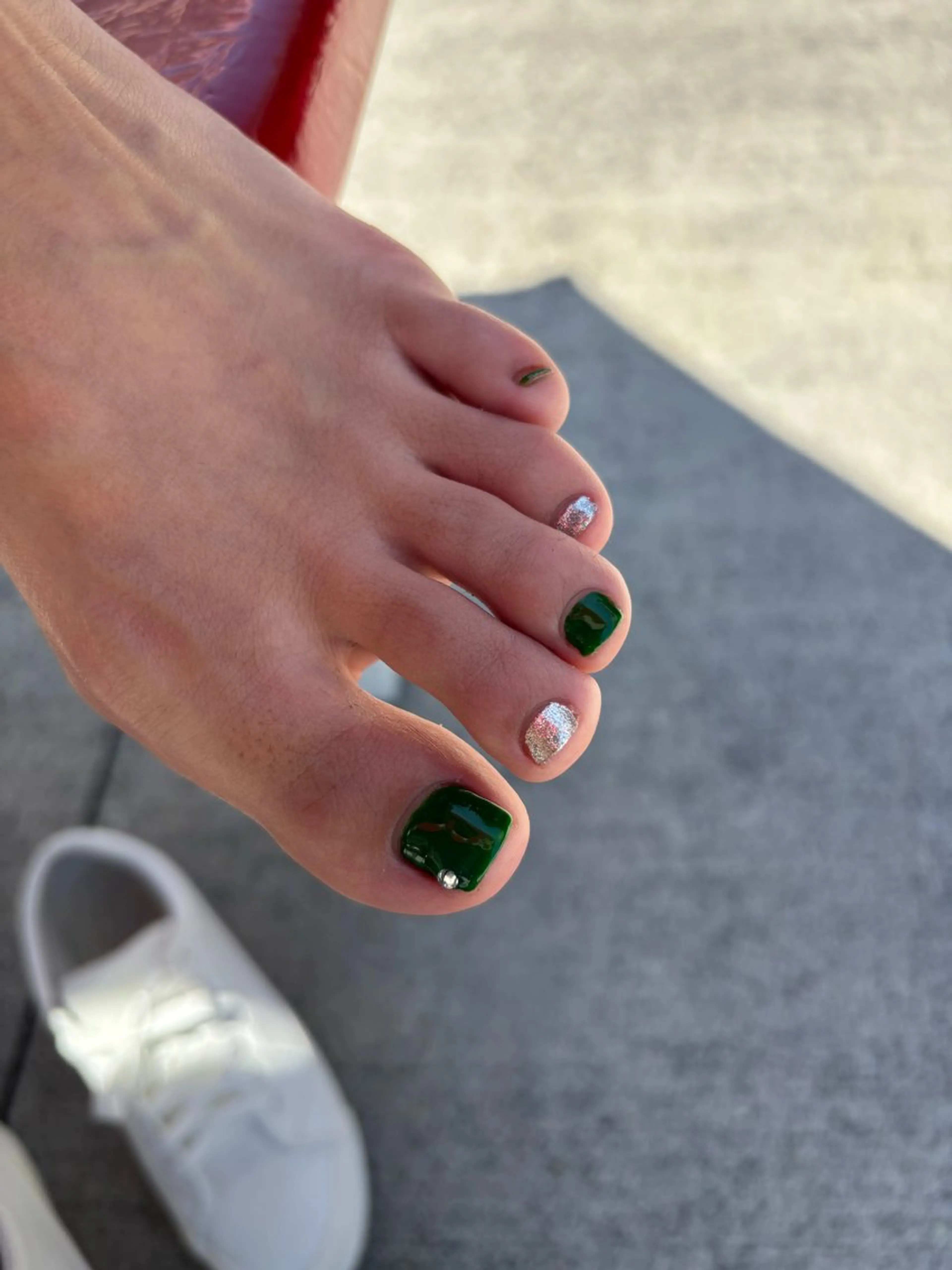 ネイル グリーン ラメ(グリッター) シルバー a sachikoのネイルデザイン