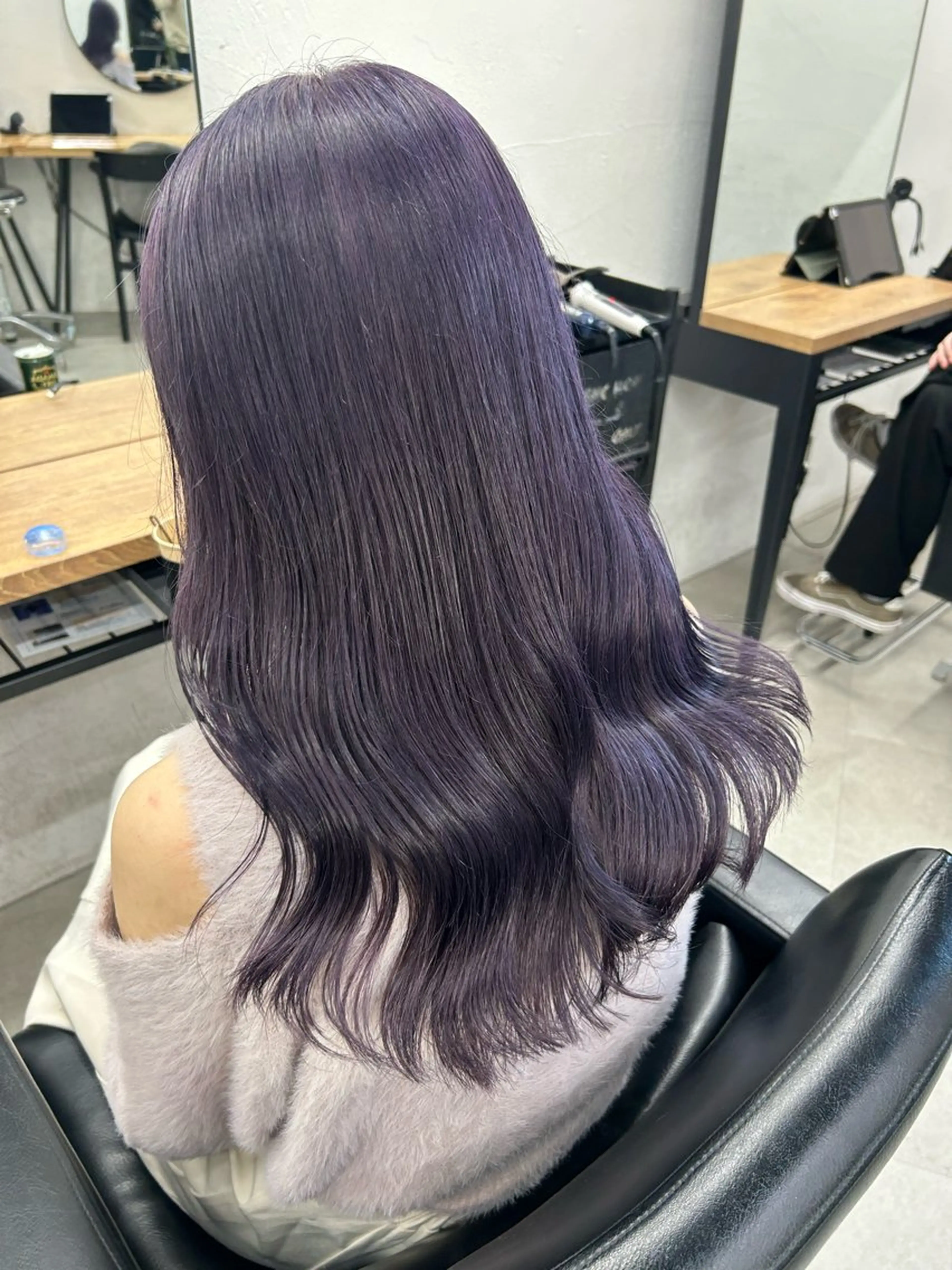 ミディアム カラー ブリーチ ケアブリーチ ダブルカラー ラベンダーカラー トリートメント カット ヘアカラー トリートメント RYOSUKE ハイトーンのヘアスタイル