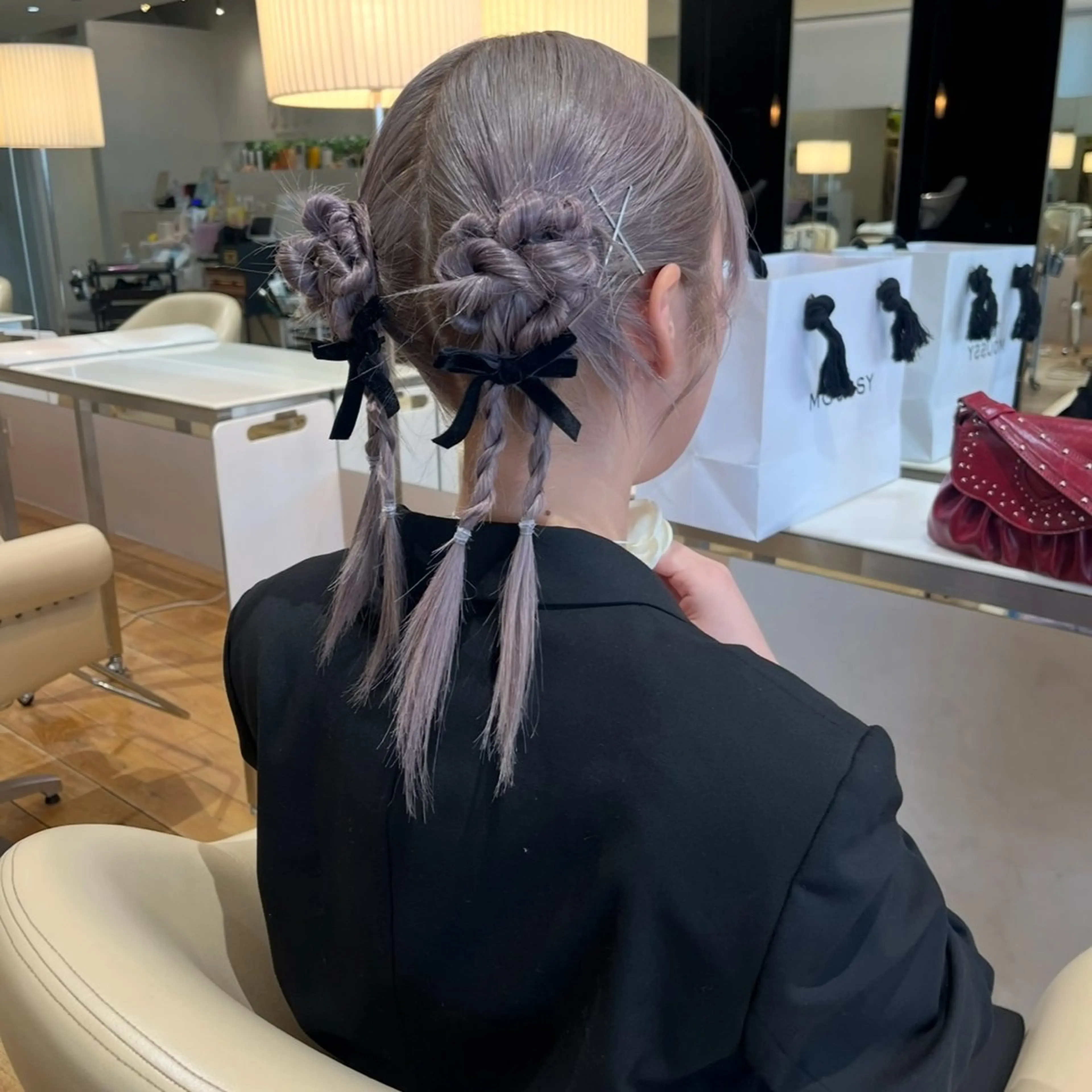 ミディアム カラー ヘアアレンジ ヘアカラー CLEOhair RYOHEIのヘアスタイル