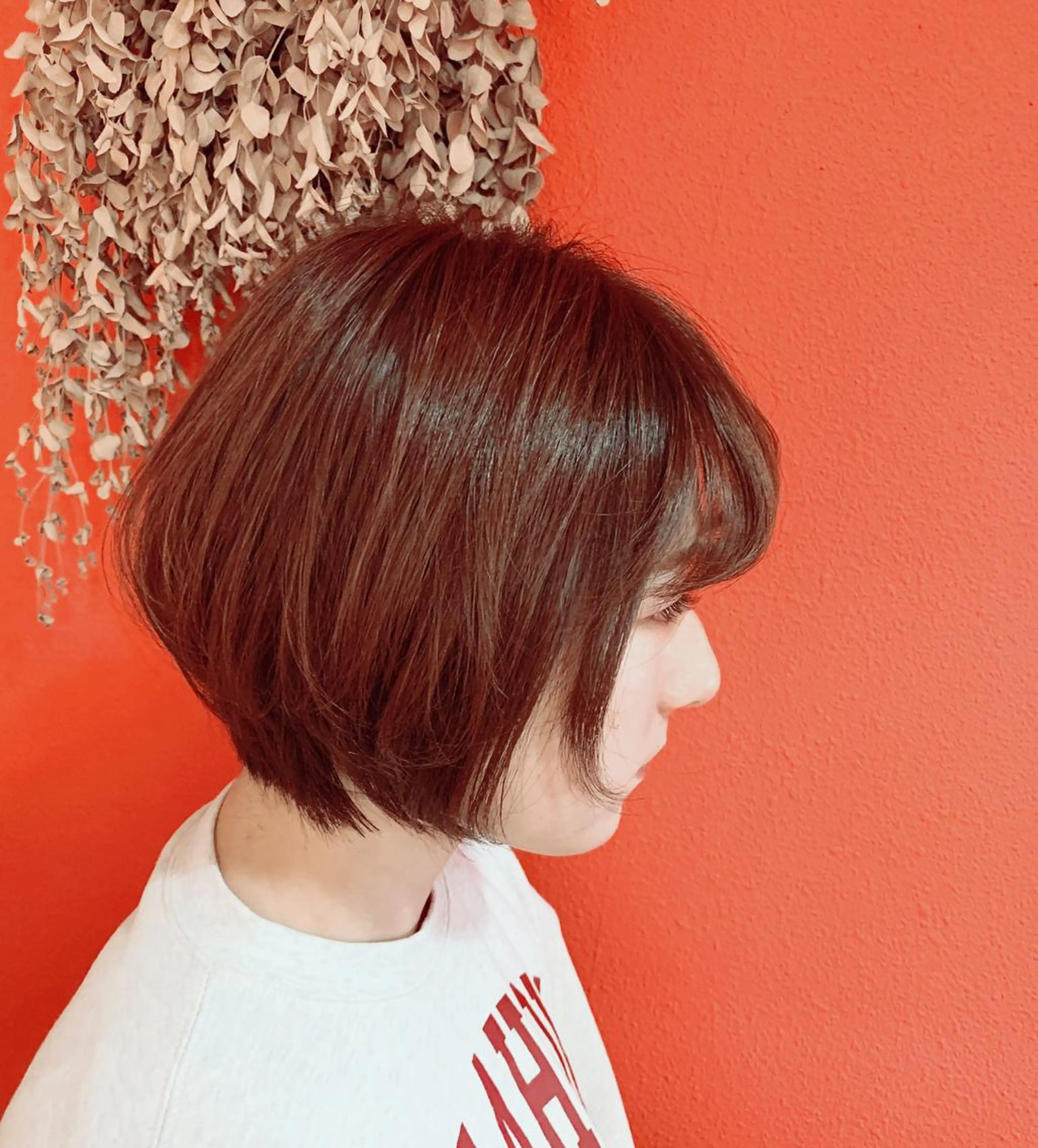 ショート カラー 房野 亜佑美のヘアスタイル