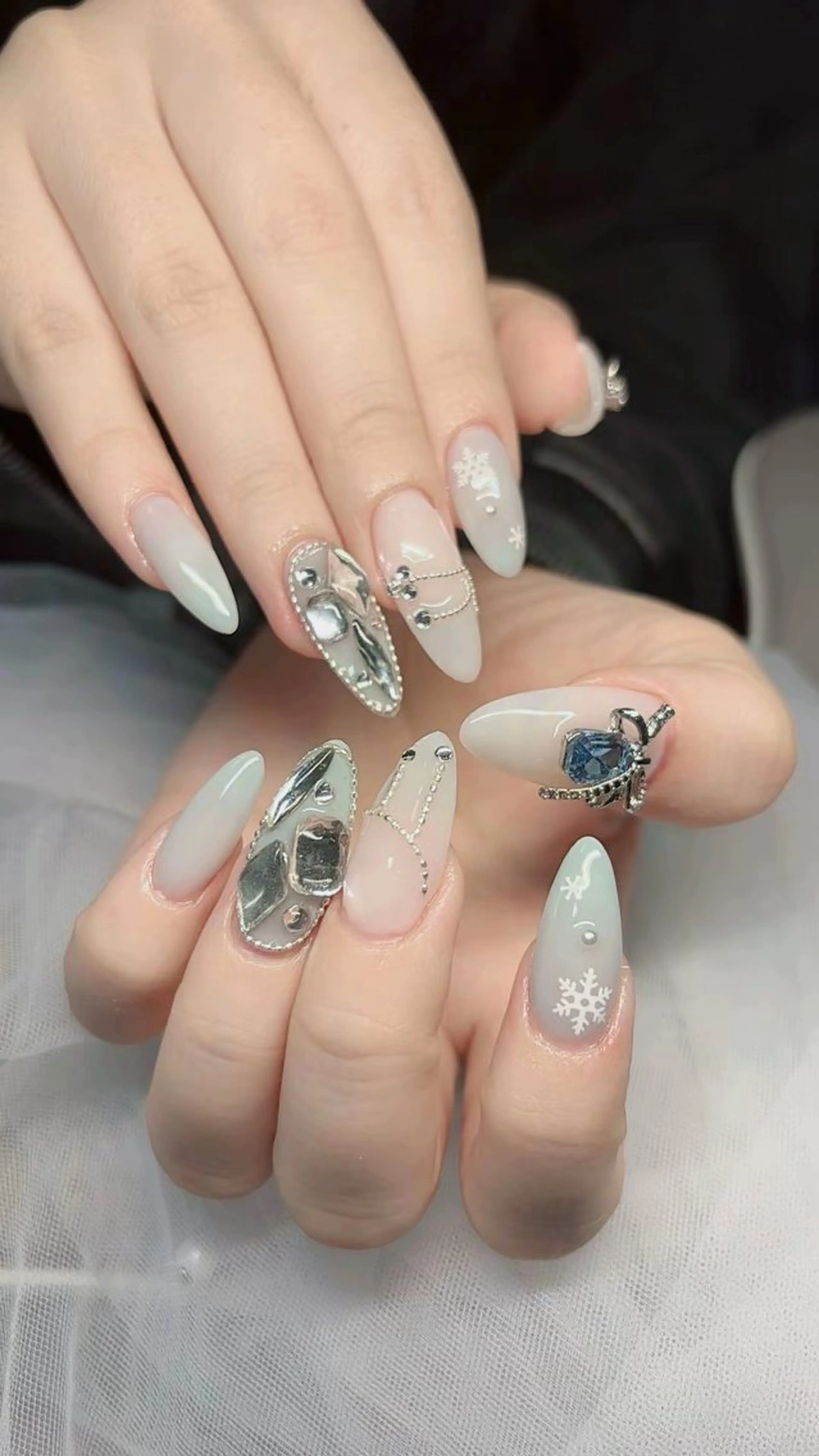 ネイル ハンドネイル ハンドケア Rubynail93所属・RuBy Nail93のネイルデザイン