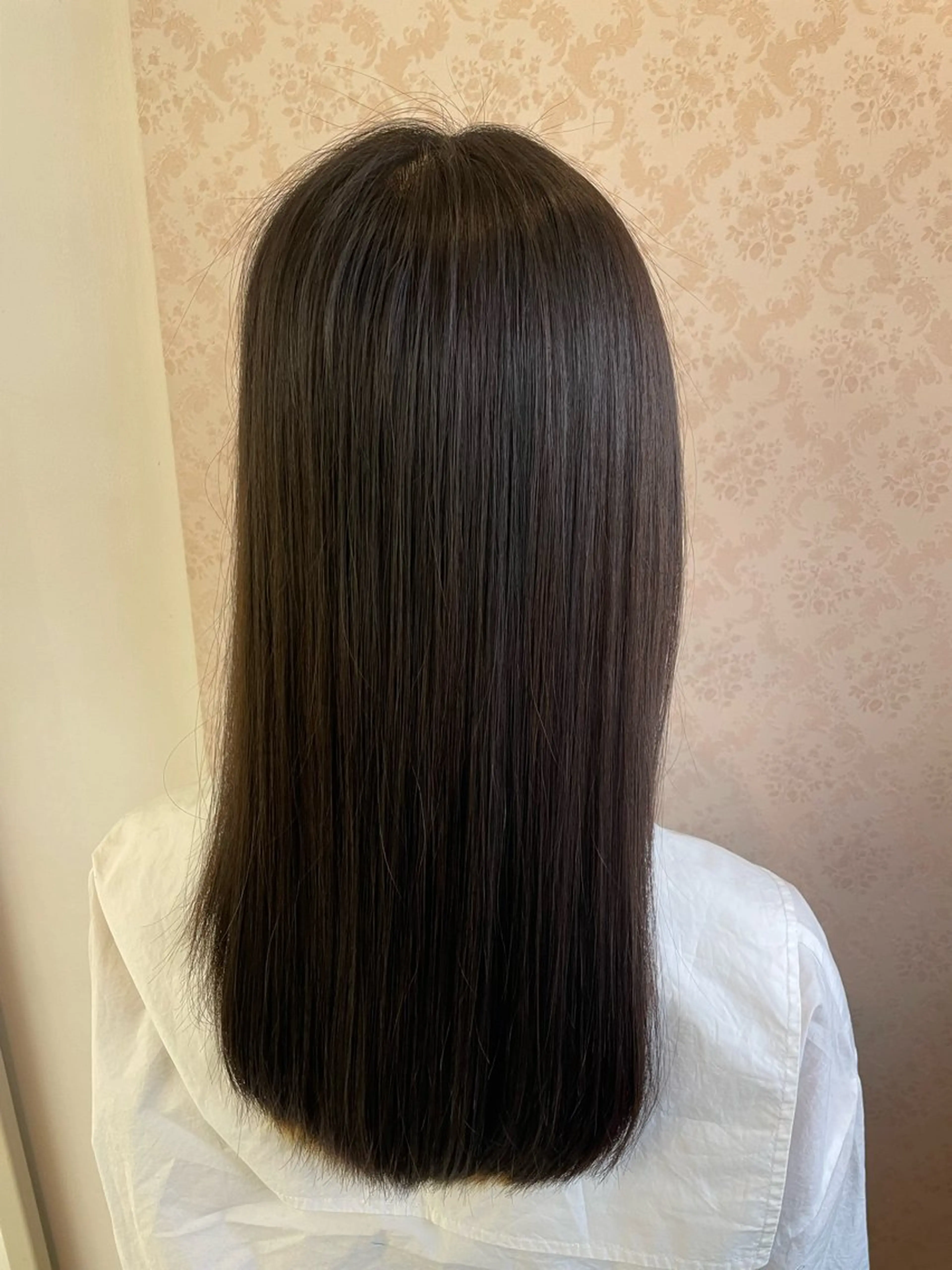 ロング ヒヨシ ルナのヘアスタイル