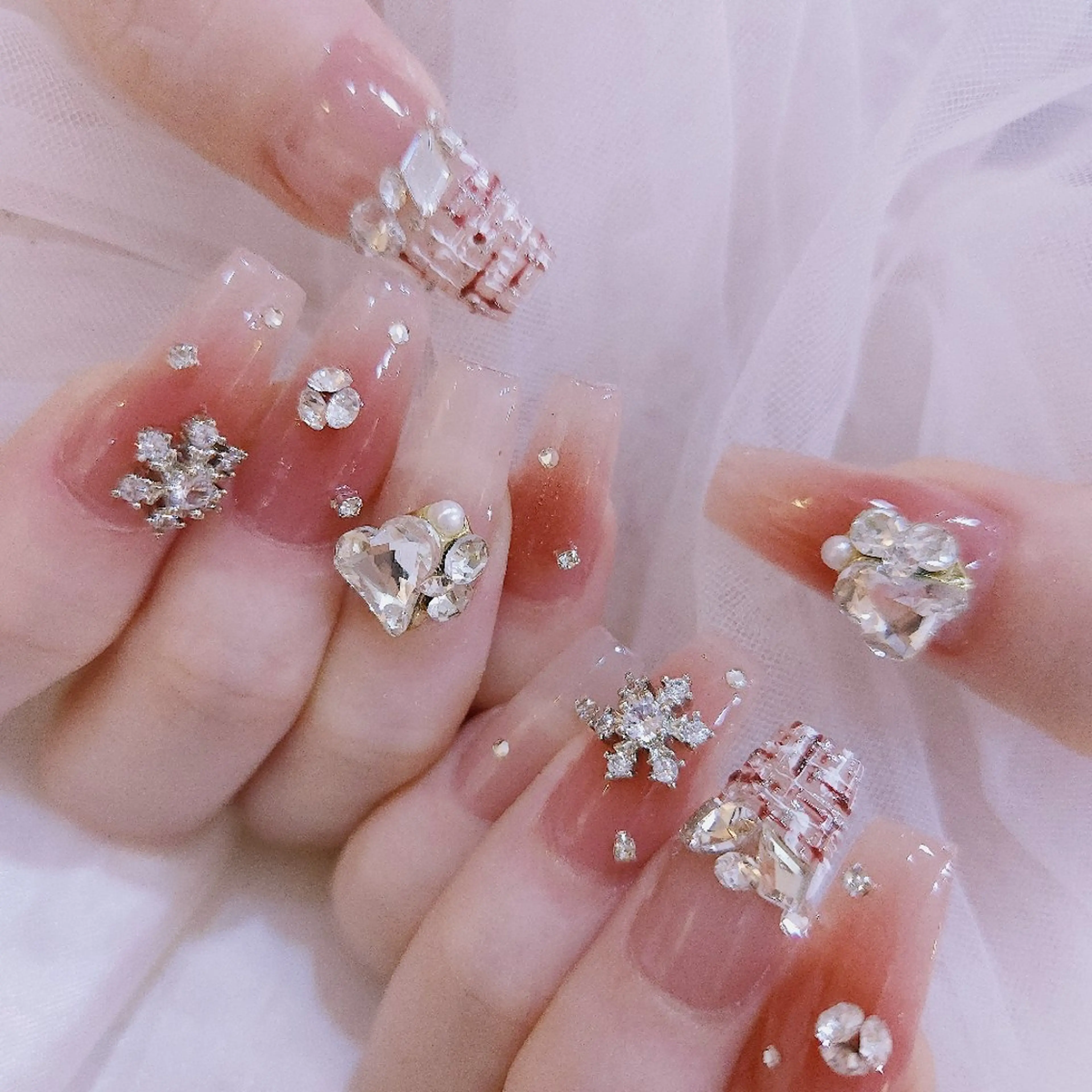 ネイル u   n   o  n a i l 01のネイルデザイン