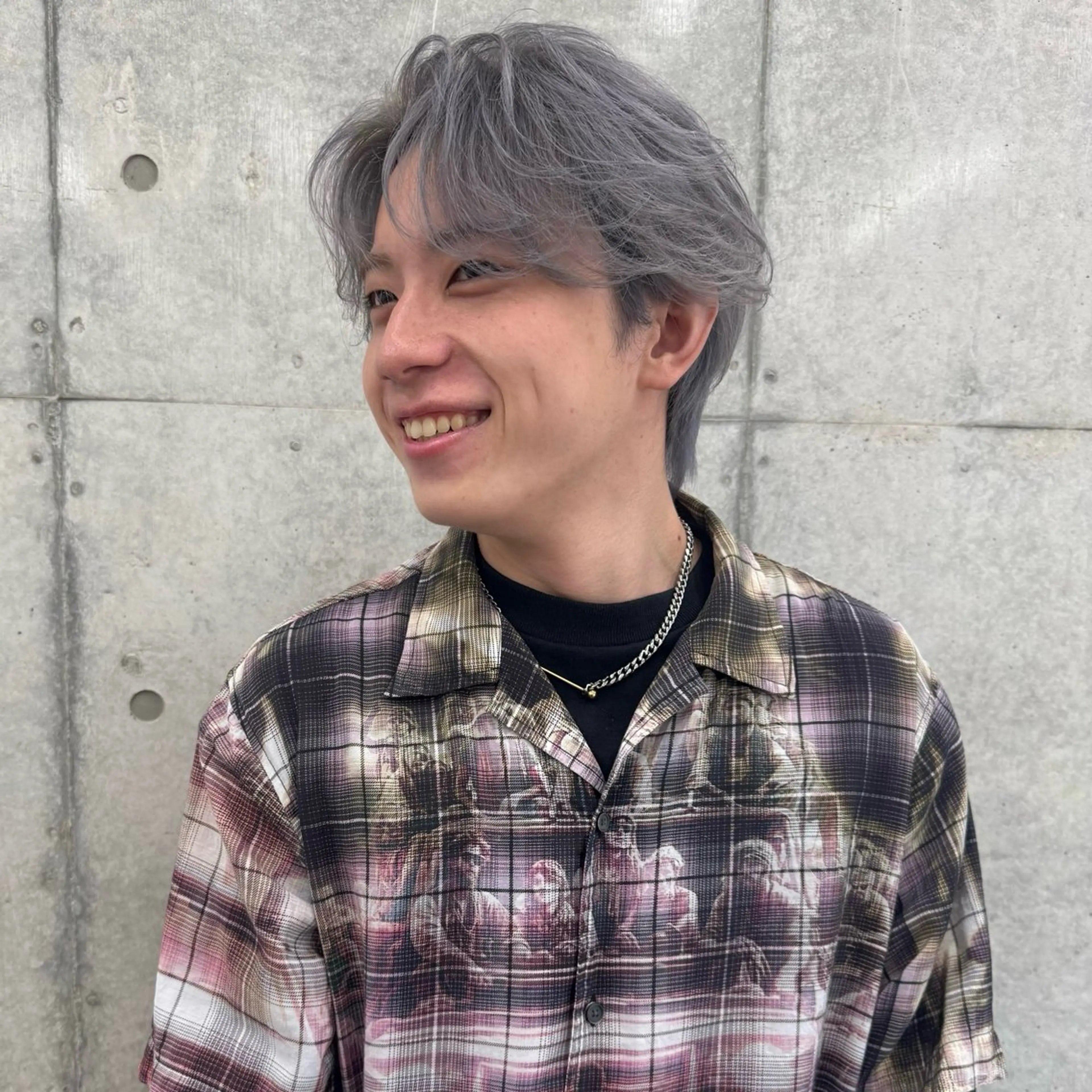 【ダメージレスで叶える◎】ハイケアブリーチ+カラー+SYSTEMトリートメントの写真