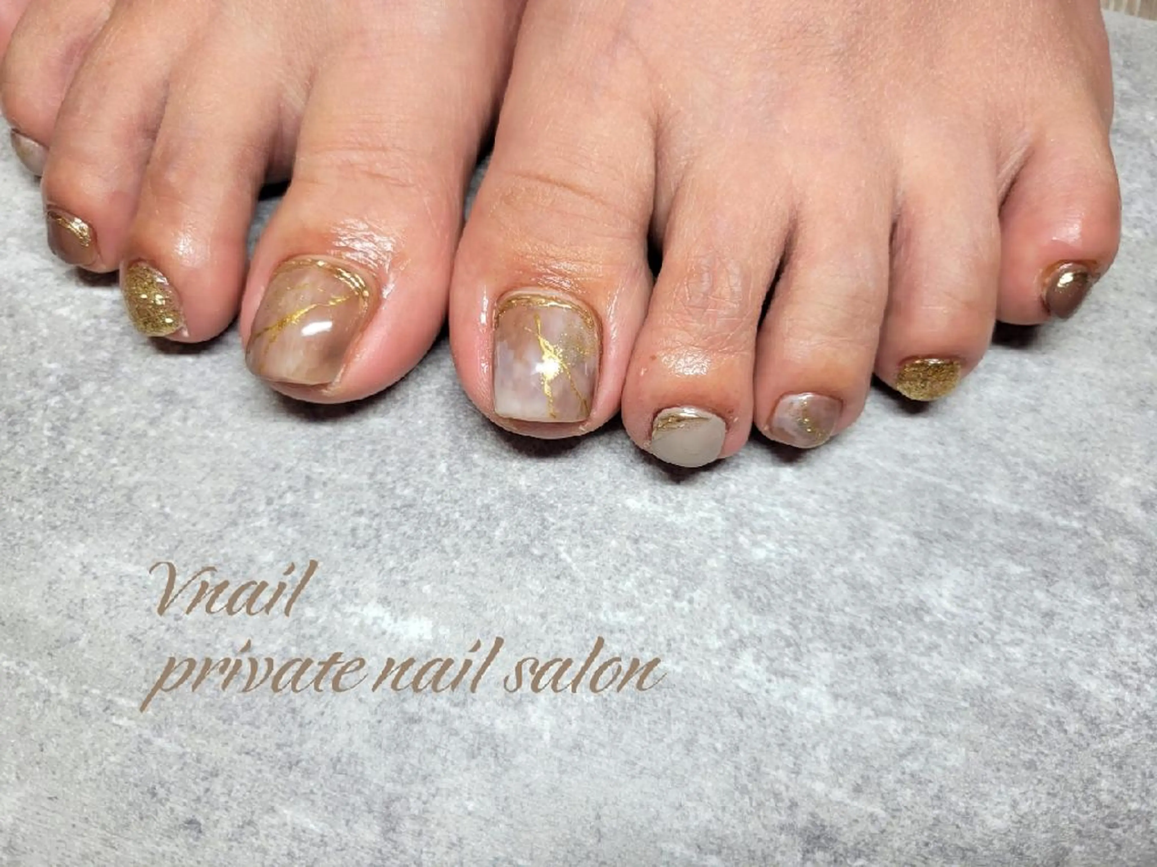 ネイル フットネイル V. nailのネイルデザイン