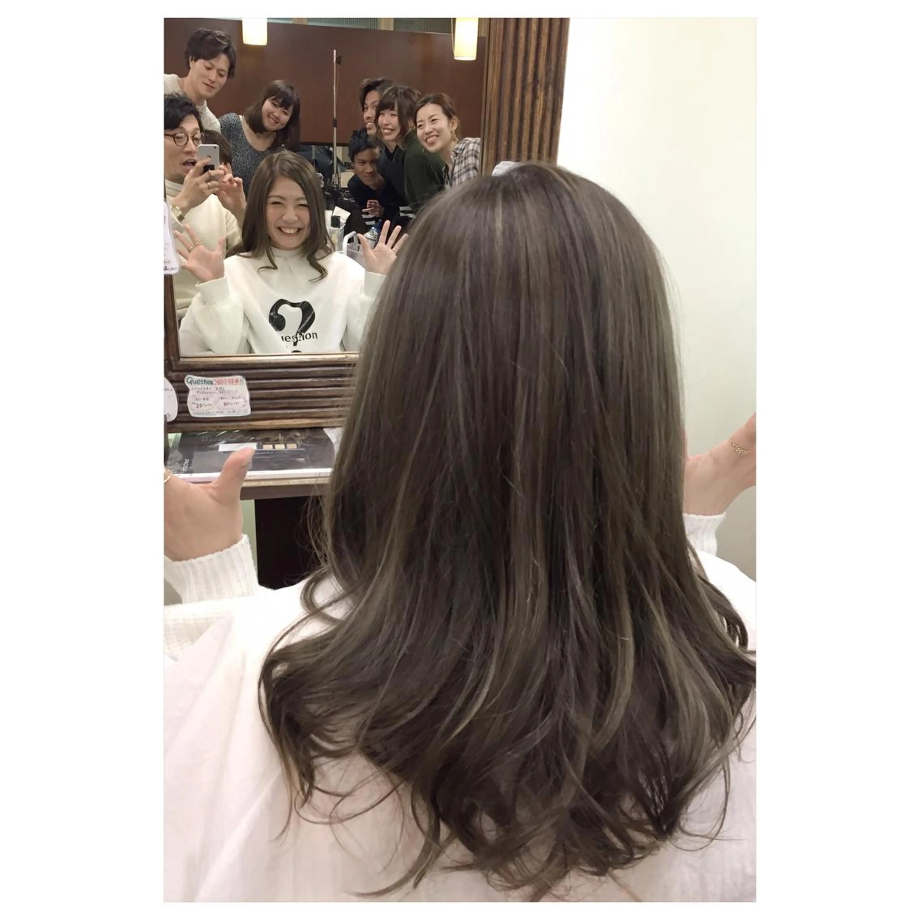 セミロング カラー アッシュ グレージュ ハイライトカラー オレンジ 外国人風カラー パーソナルカラー診断 できます　木曽　主博のヘアスタイル