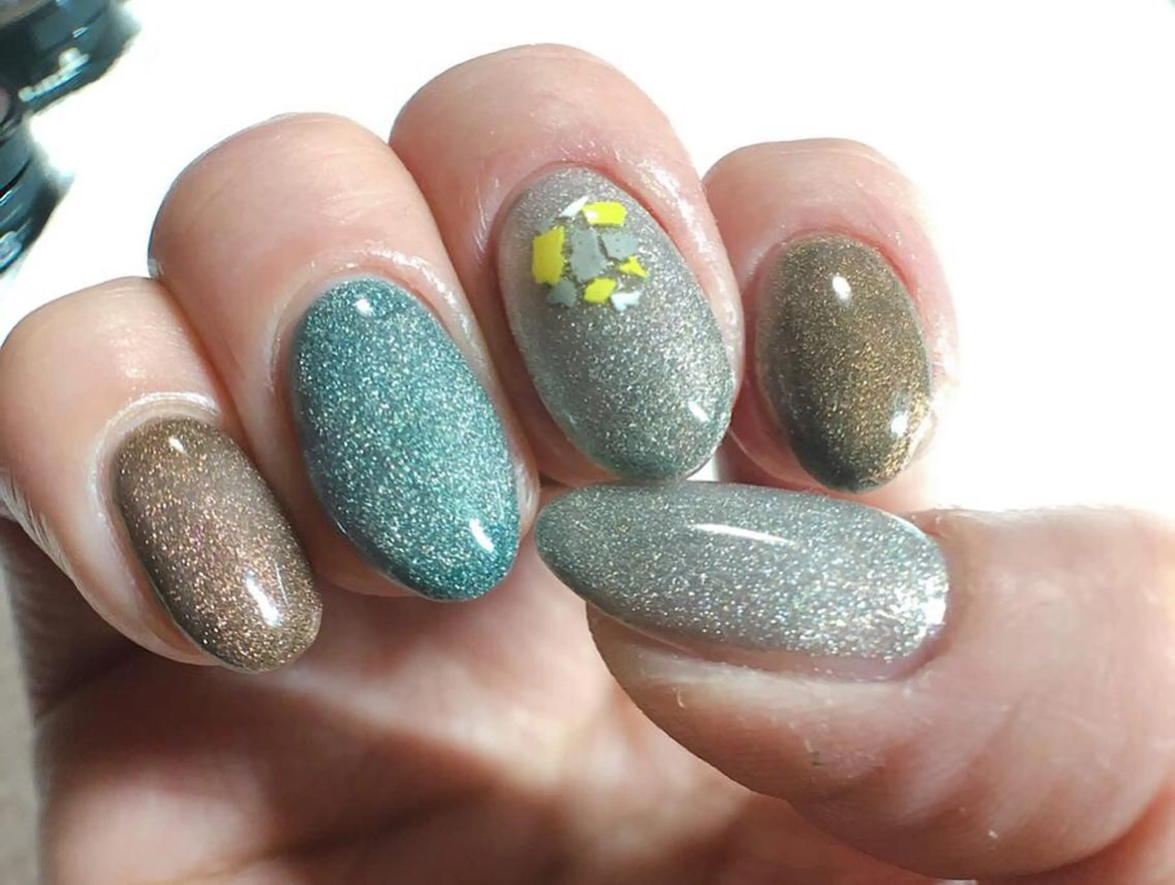 ネイル にじいろ nailのネイルデザイン