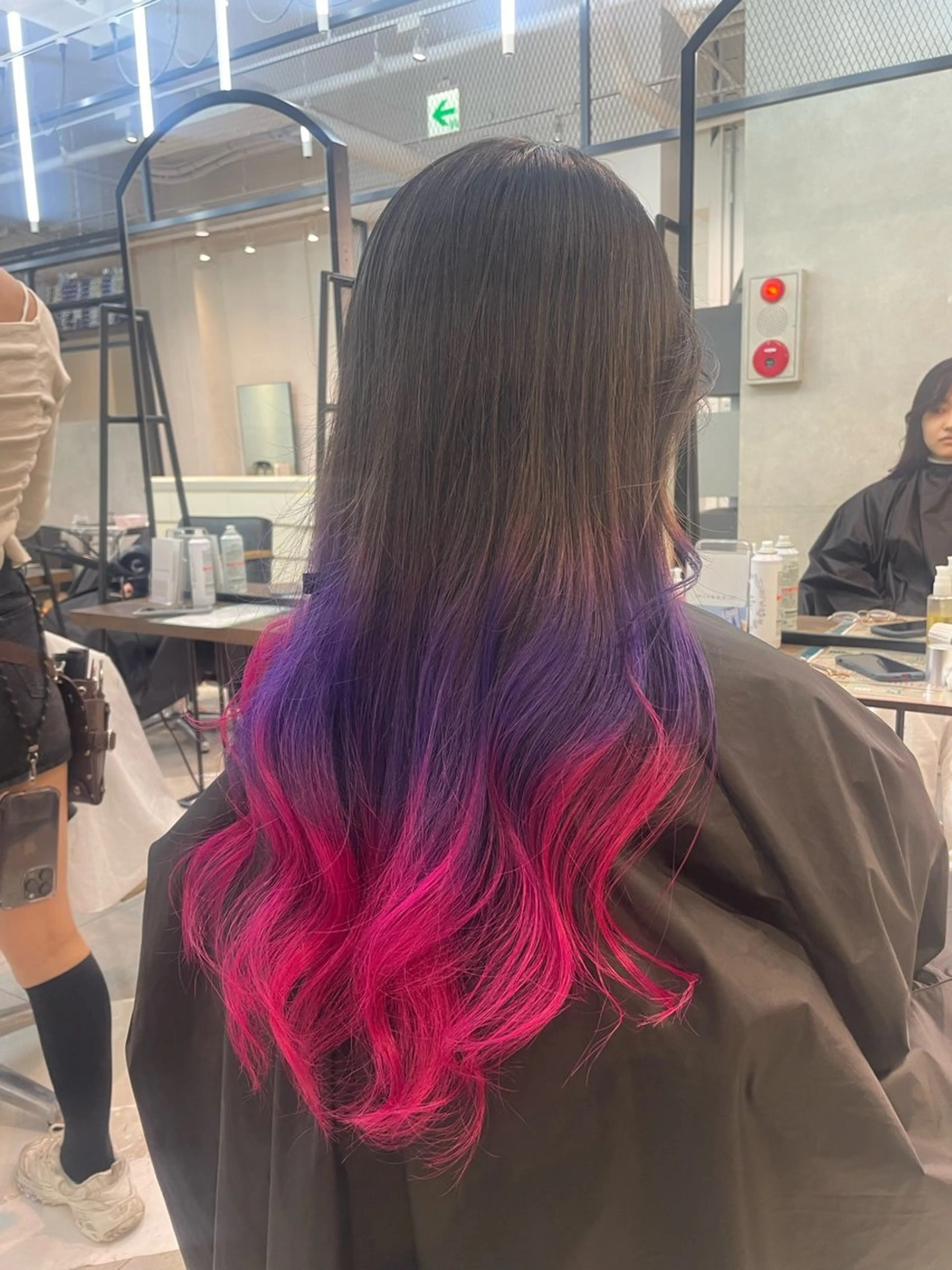 ロング カラー ヘアカラー 🌟暖色系ハイトーン 🌟AIのヘアスタイル