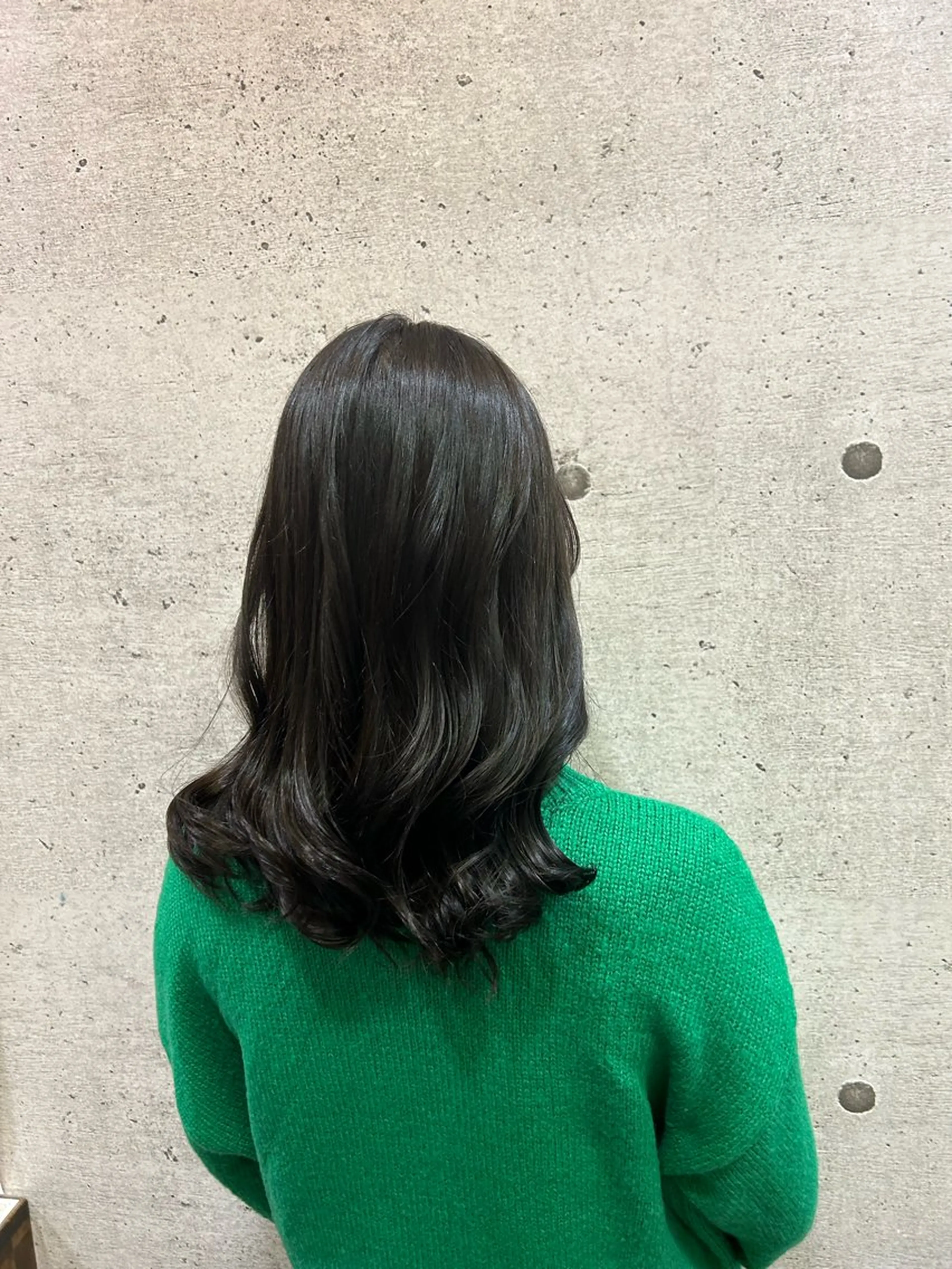 ロング hair lapis上地所属・ハヤシ ユウカのヘアスタイル