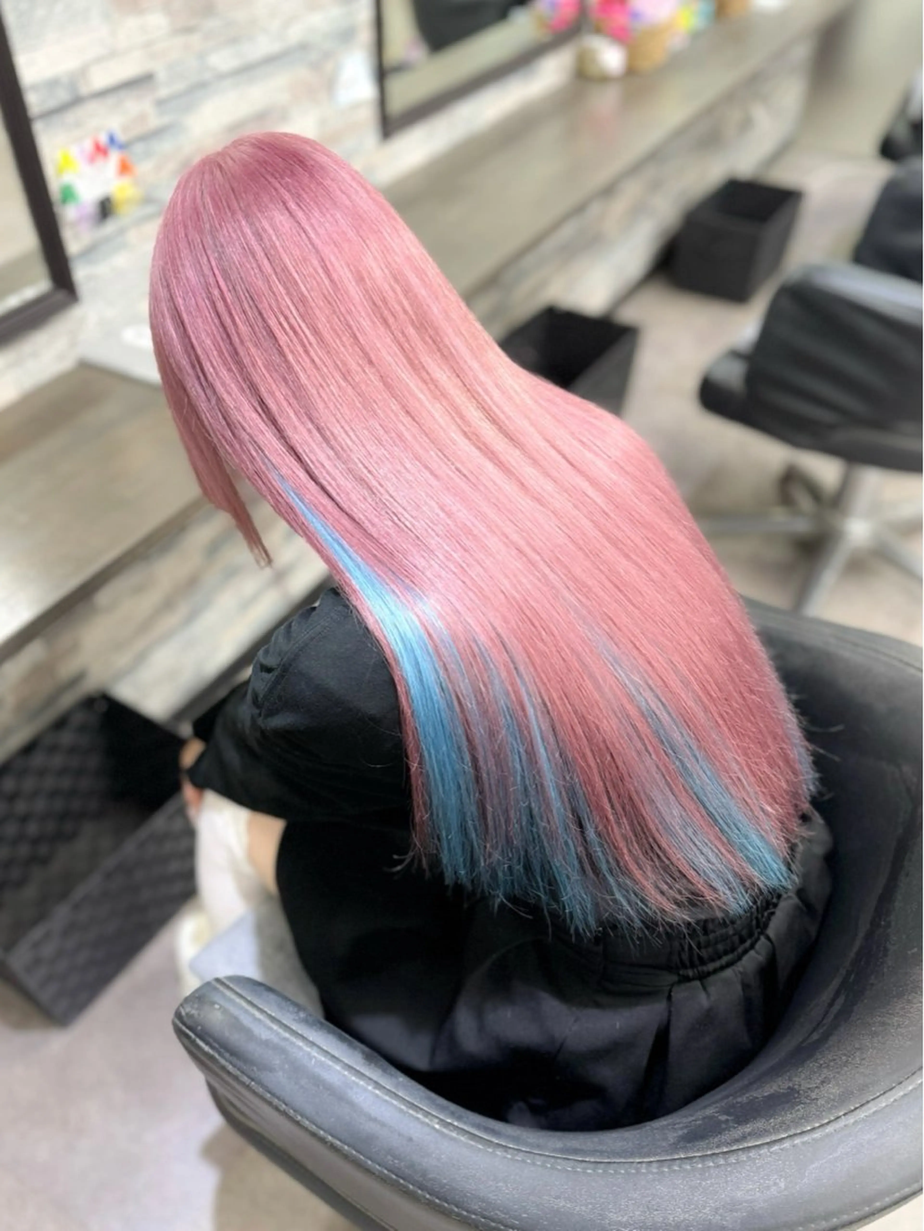 ロング カラー ダブルカラー エクステ カット ヘアカラー トリートメント エクステ ハイトーンエクステ 🎩カズキ🎩のヘアスタイル