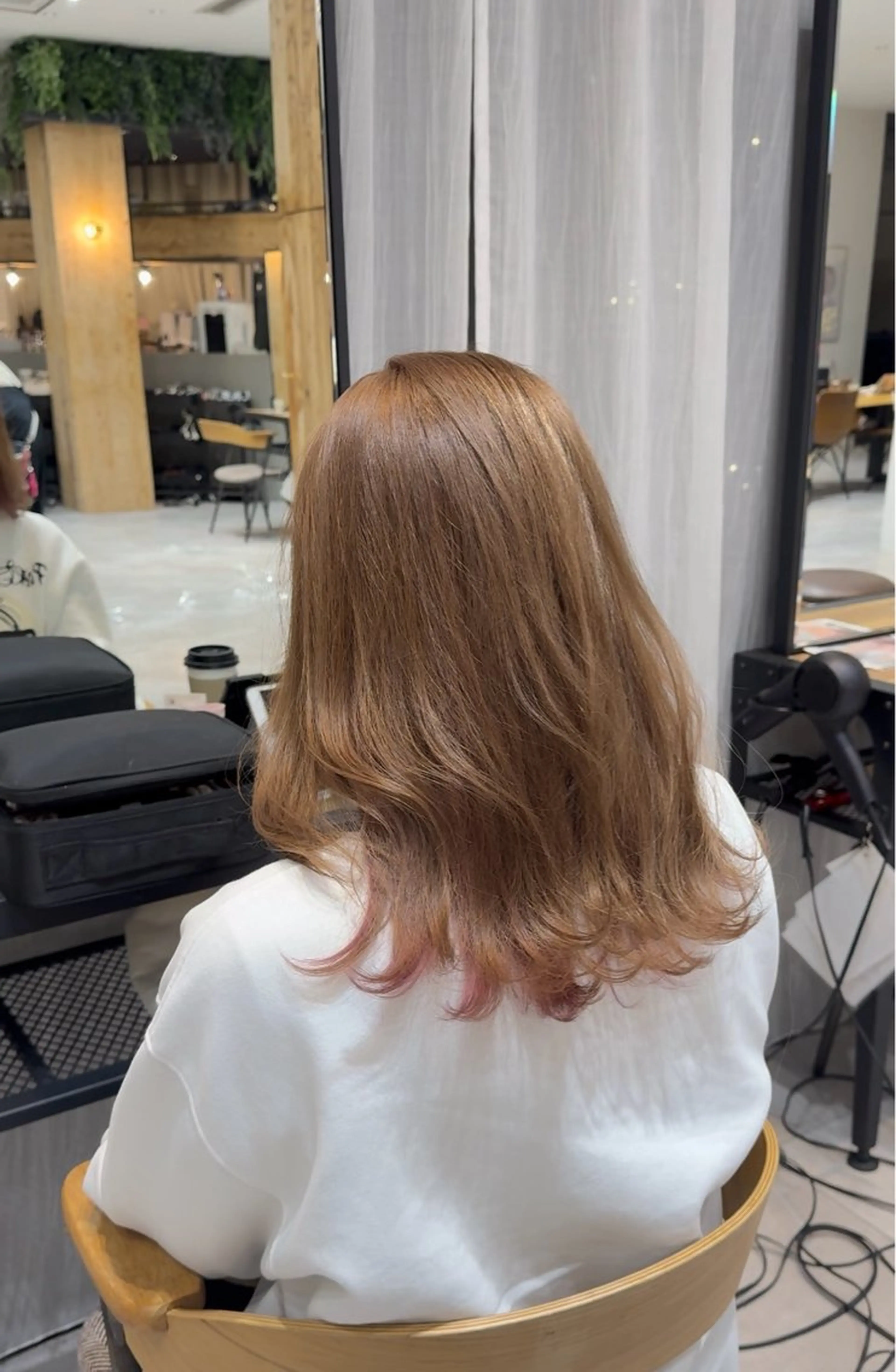 ミディアム VIEW OSAKA所属・ショート特化/ 似合わせ/しゅがーのヘアスタイル