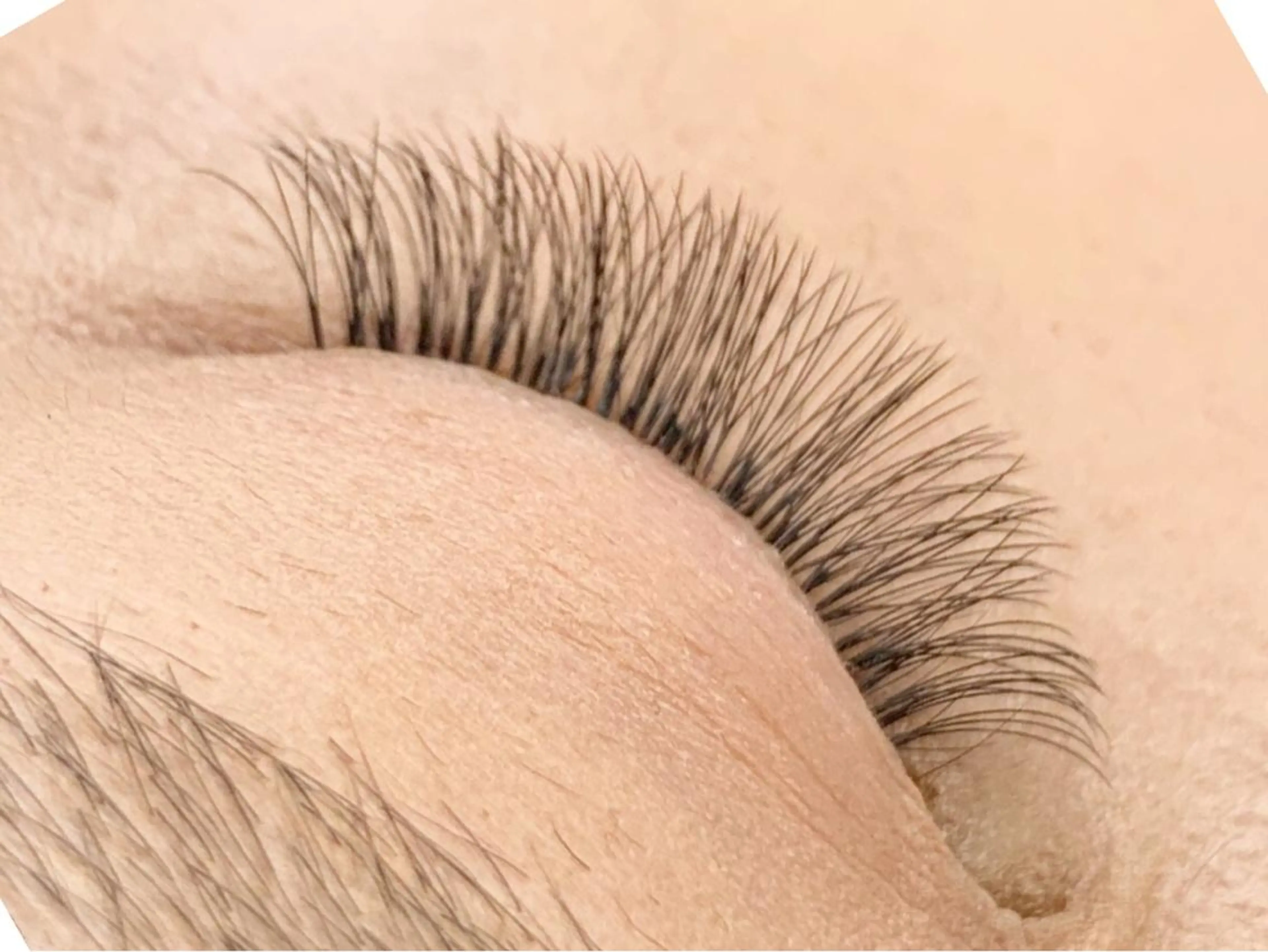 マツエク・マツパ EMILE eyelash salon所属・EMILE 🤍 Minaのマツエク・マツパデザイン