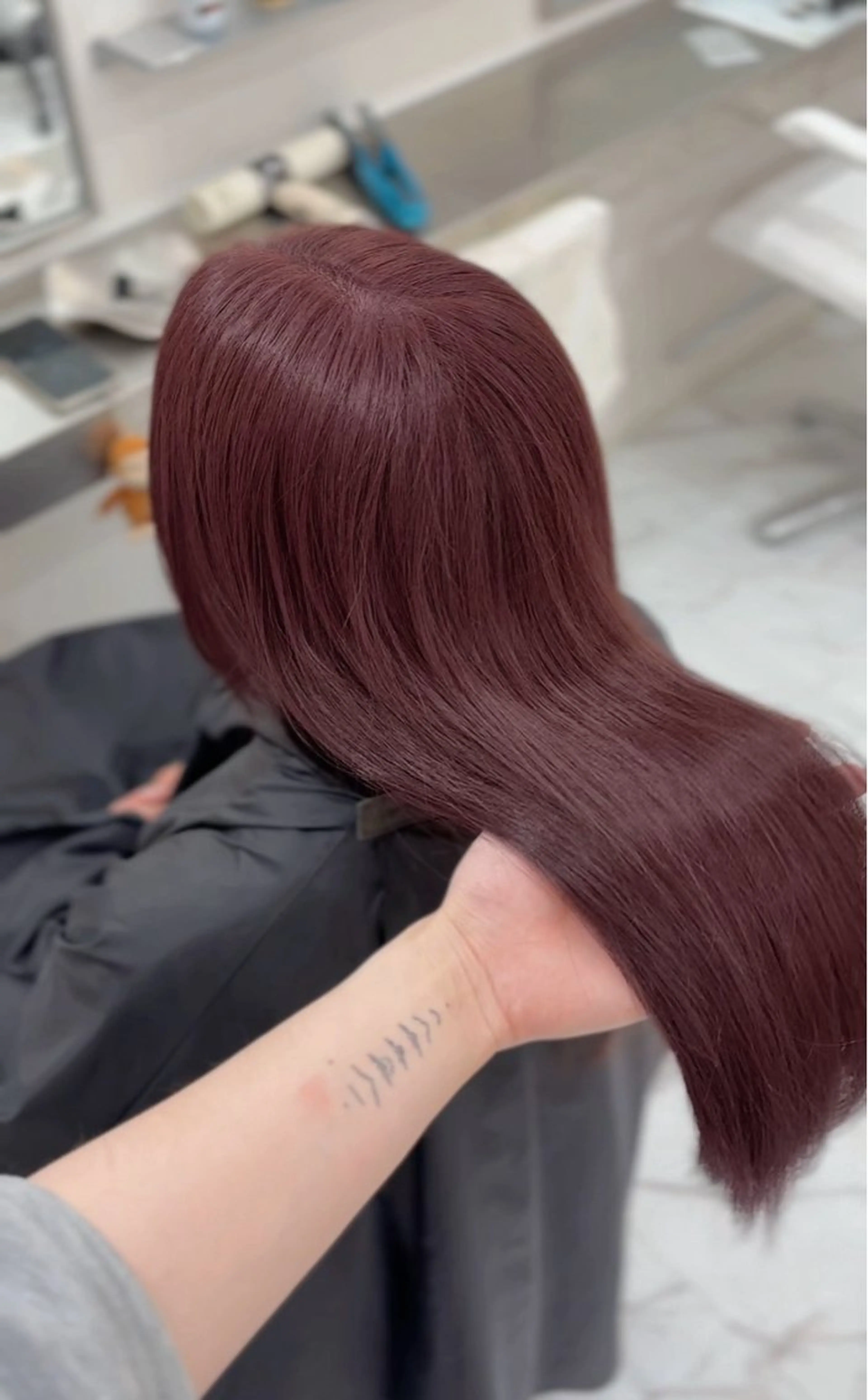 ミディアム カラー ヘアカラー トリートメント くるみ /モデル募集中のヘアスタイル