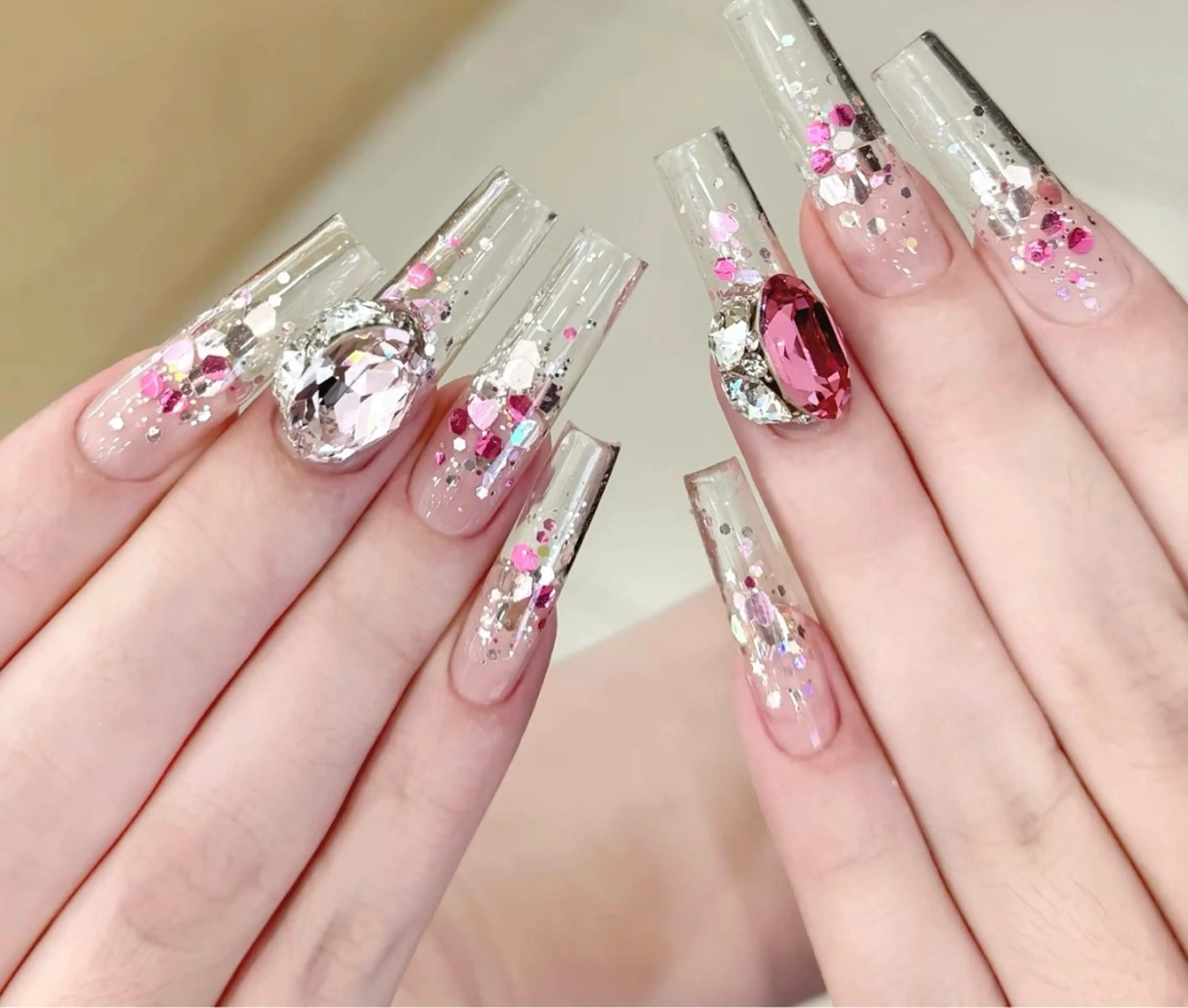 ネイル D-BEAUTY Nailsalonのネイルデザイン