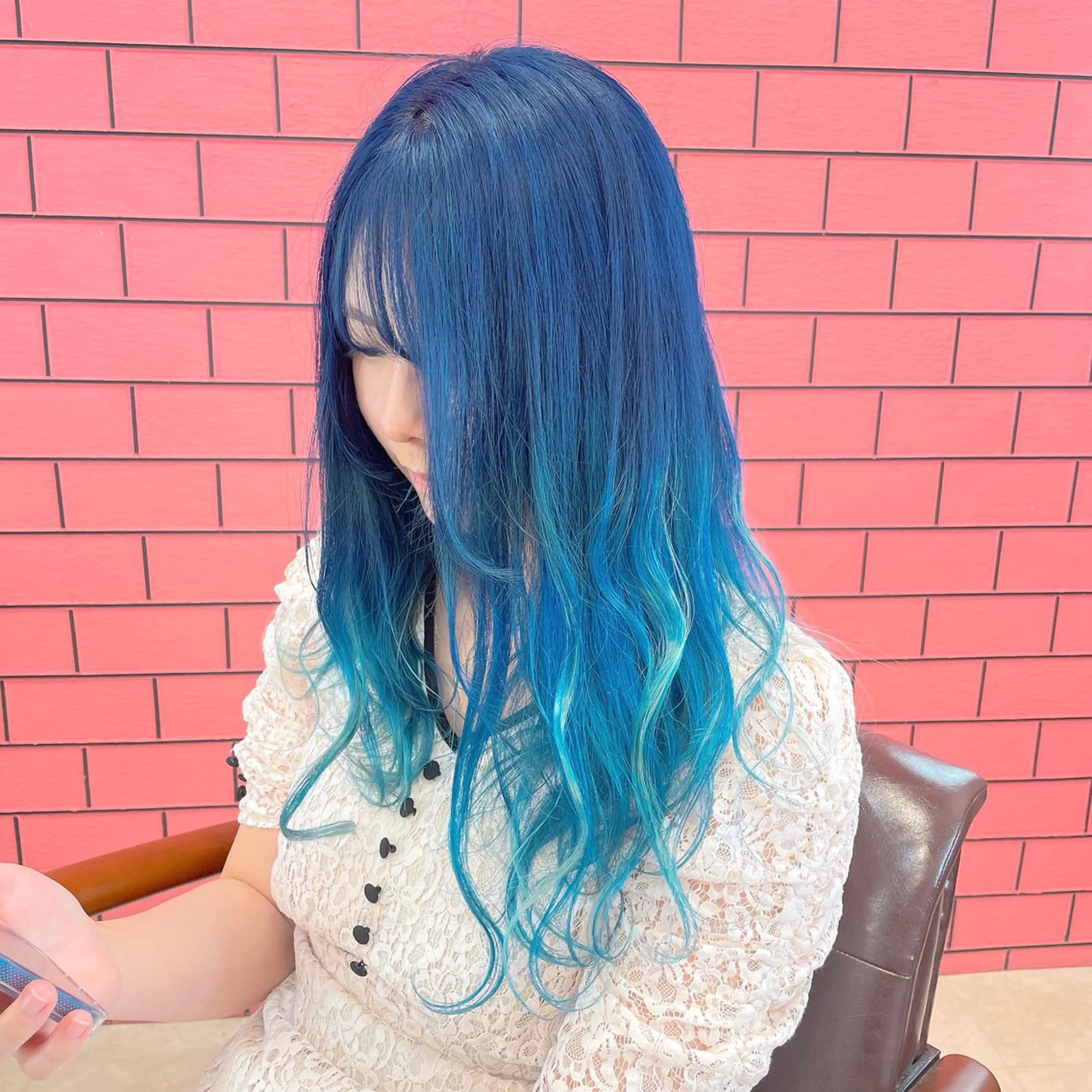 ロング カラー バレイヤージュ ブリーチ ブルーカラー ケアブリーチ ダブルカラー ヘアカラー トリートメント デザインカラー 髪質改善Lilithのその他イメージ