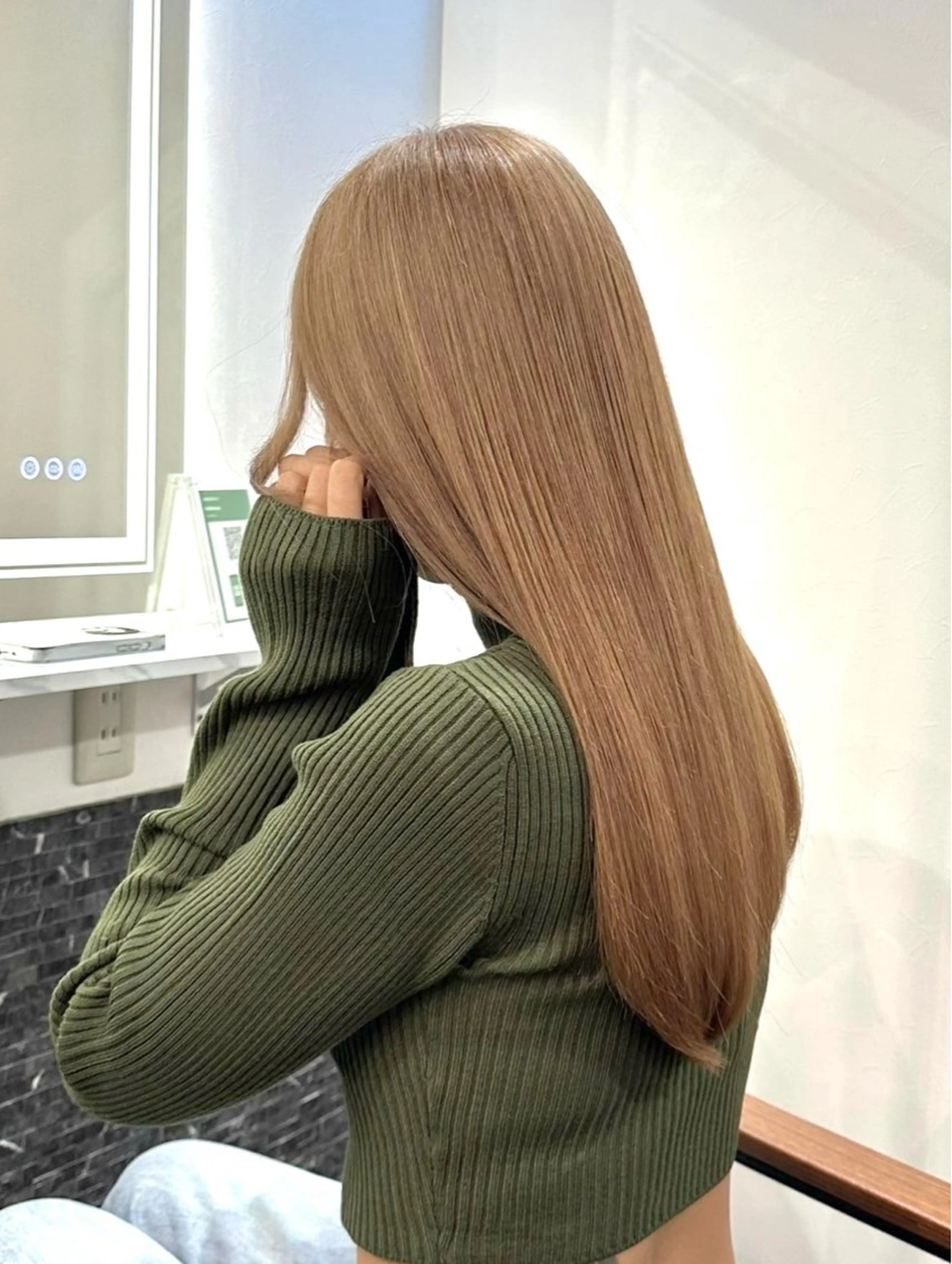 ロング カラー ブリーチ ヘアカラー Re.ly所属・山下/高田馬場 /美髪/透明感カラーのヘアスタイル