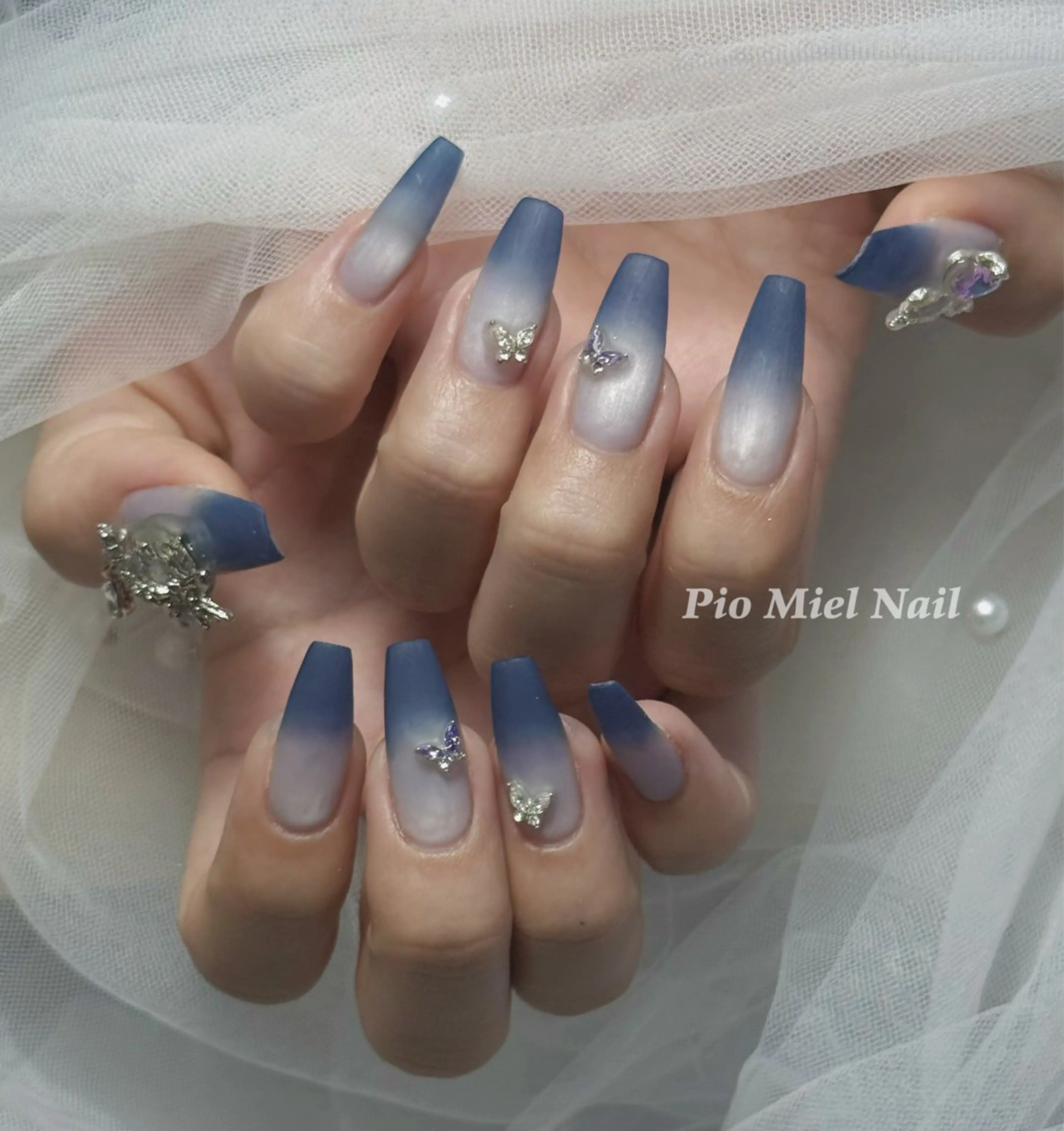 ネイル ハンドネイル Pio Mielのネイルデザイン