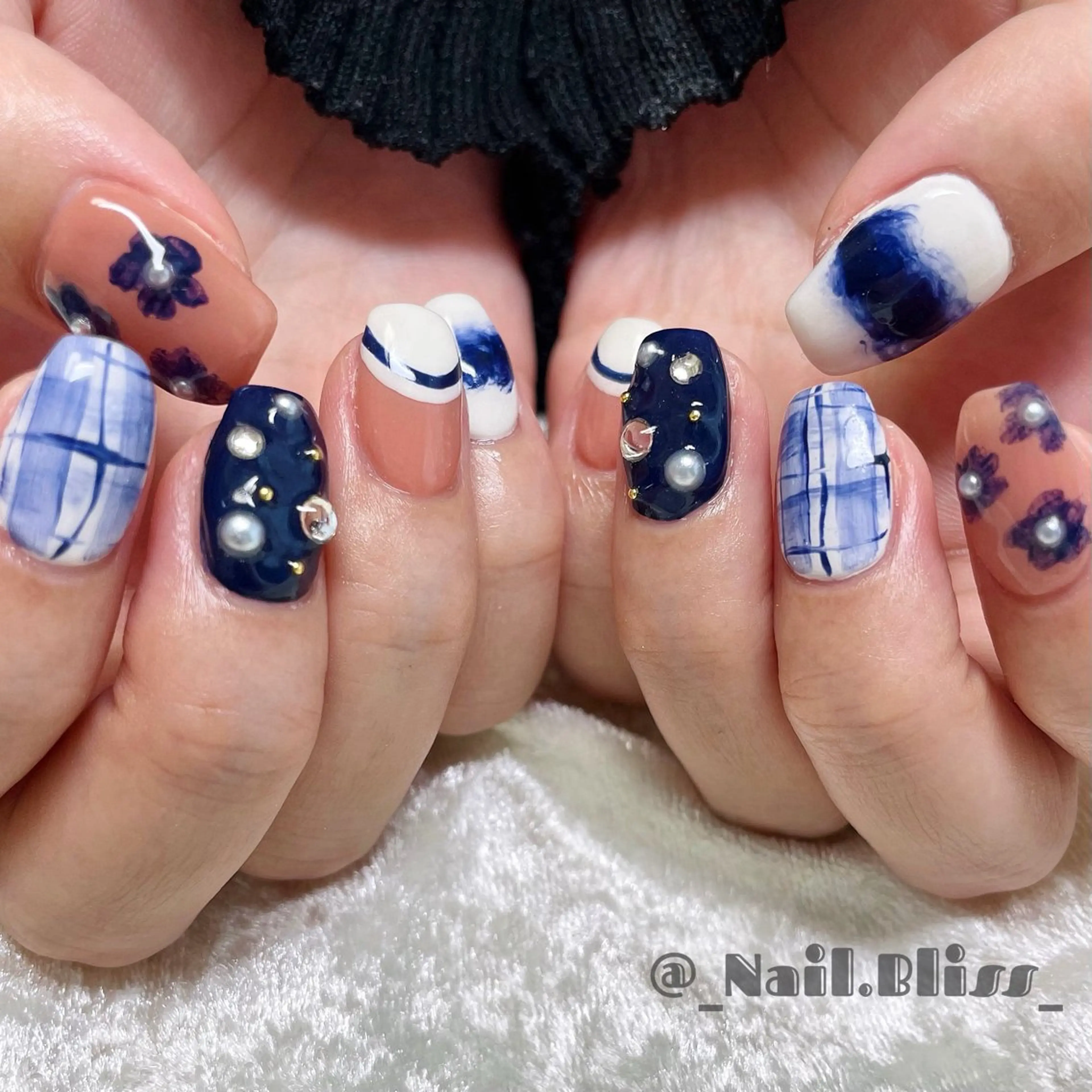 ネイル ハンドネイル NAIL BLISSのネイルデザイン