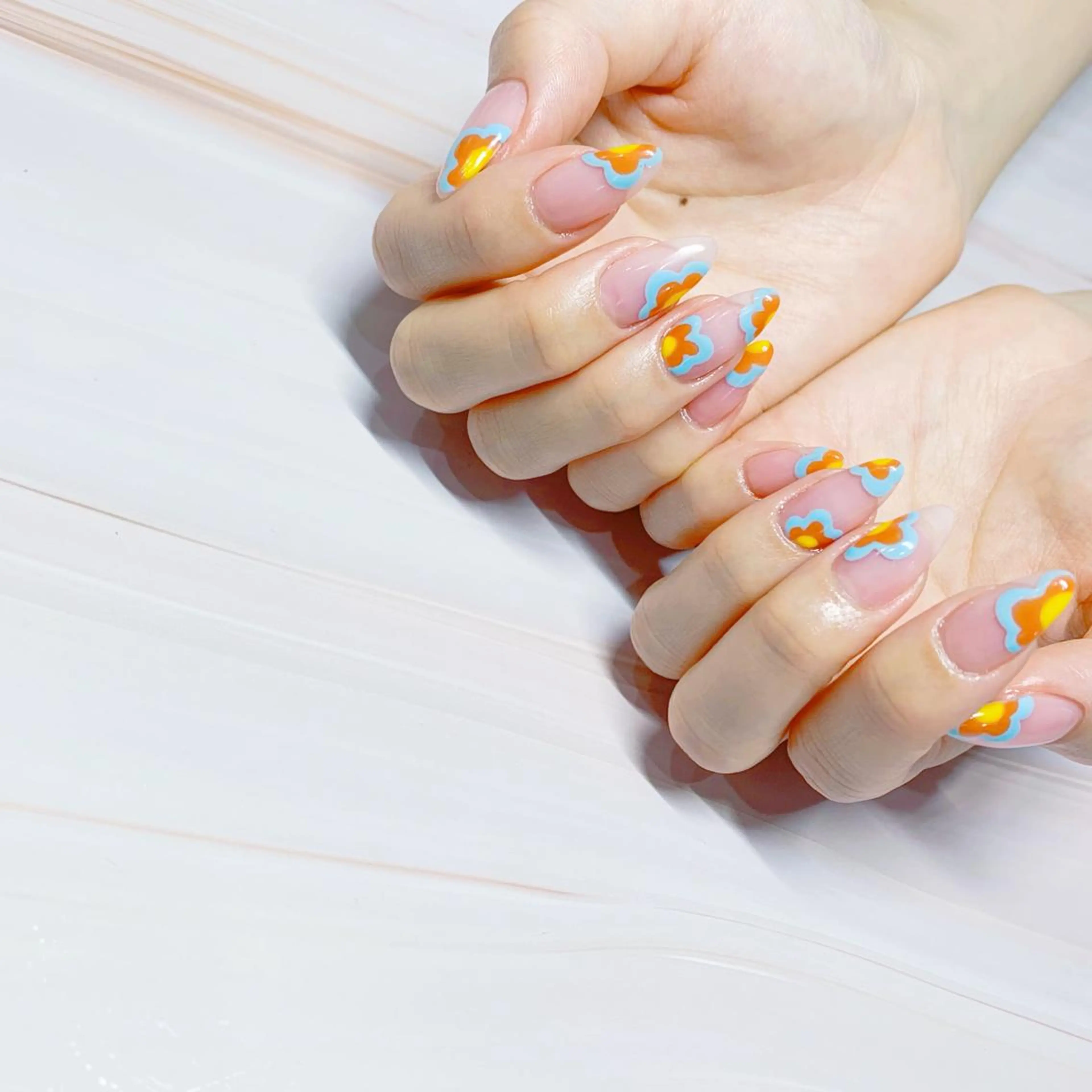 ネイル ハンドネイル ハンドケア 閨匠 ビューティサロンのネイルデザイン