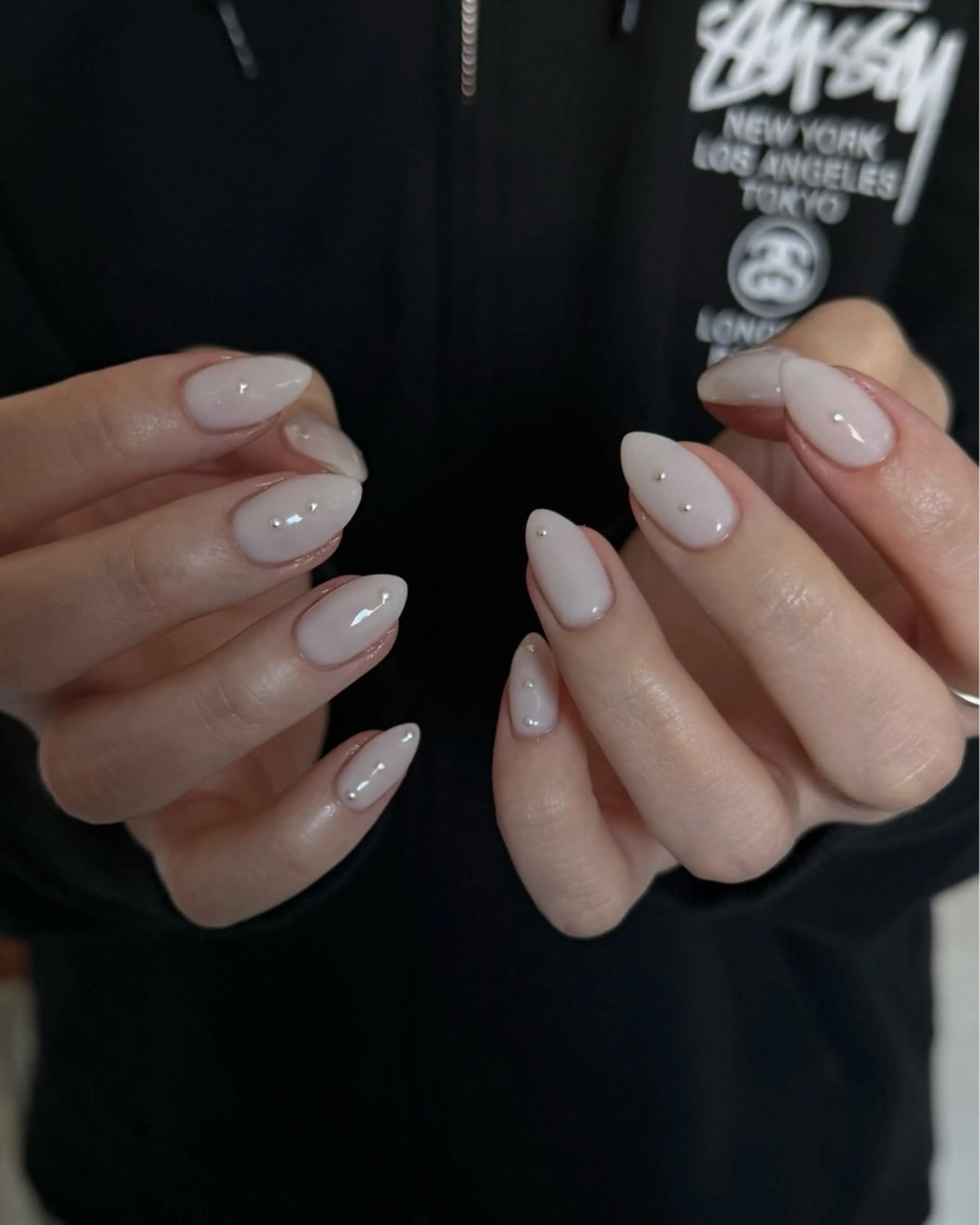 ネイル グラデーション ラメ(グリッター) マグネットネイル ミラーネイル ニュアンスネイル ハンドネイル Lumi de nails所属・Lumi de nailsのネイルデザイン