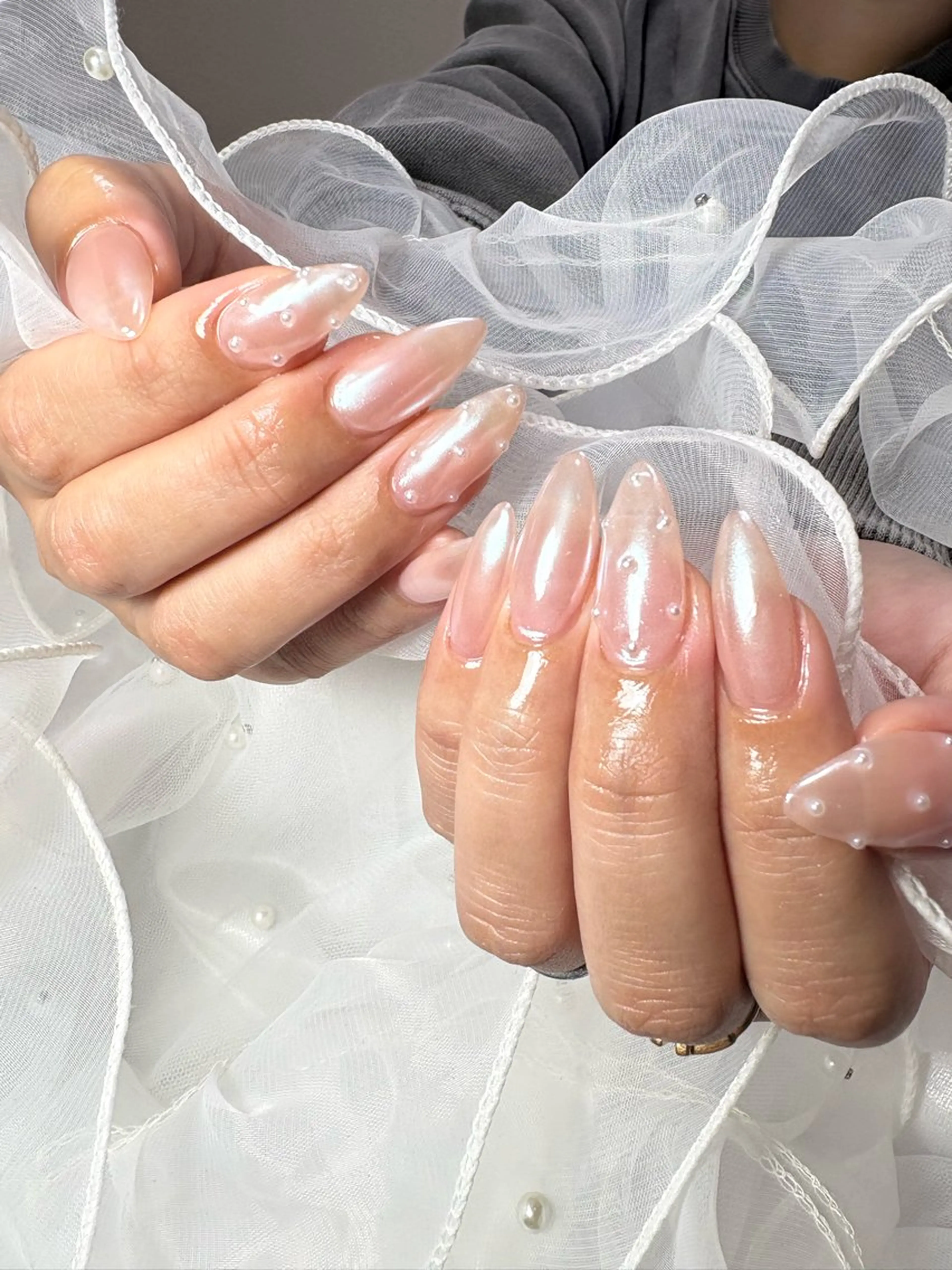 ネイル オーロラネイル ハンドネイル salon de Belleのネイルデザイン