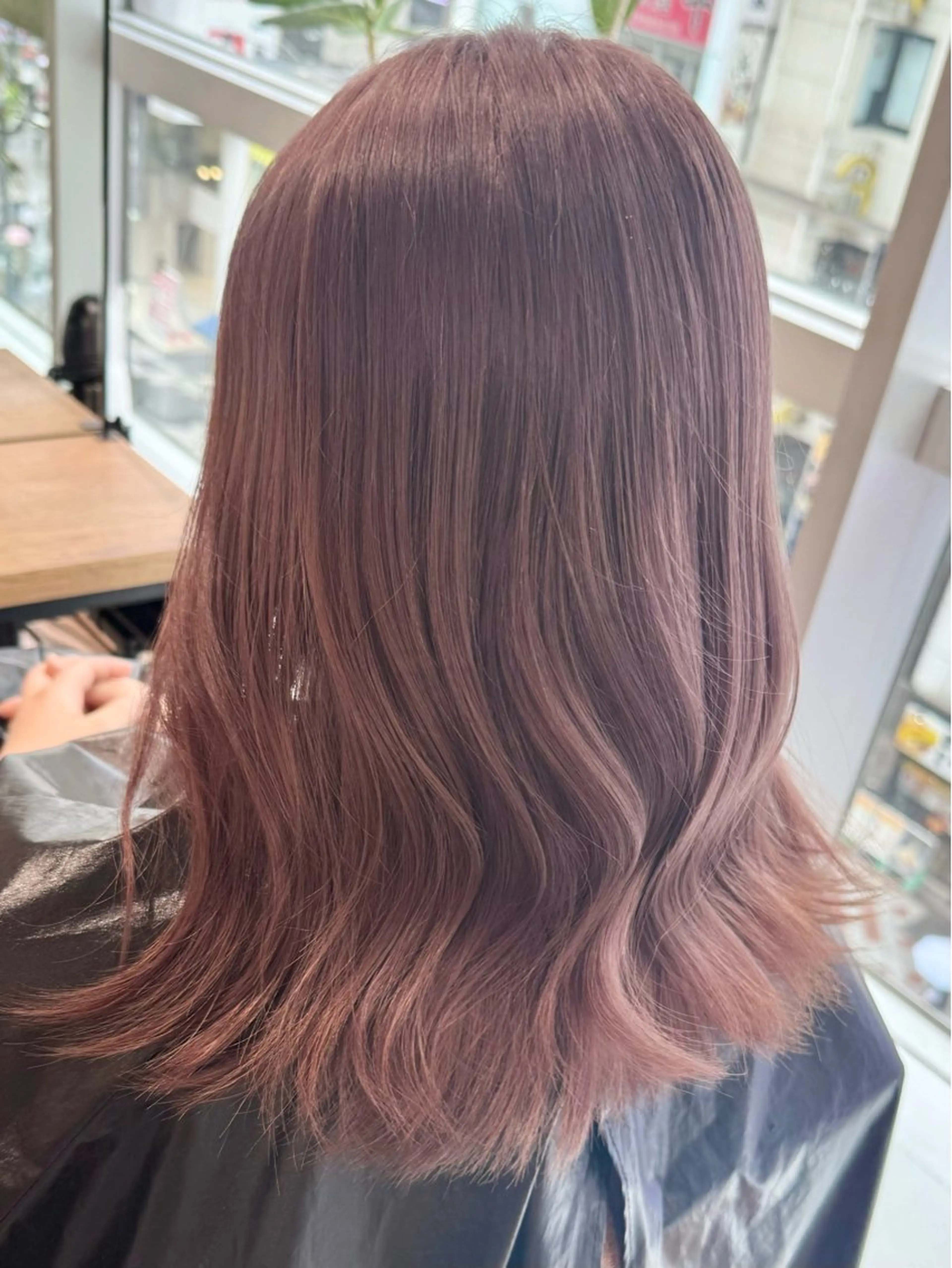ロング カラー 立川/ブリーチ/ 髪質改善/西川翔真のヘアスタイル
