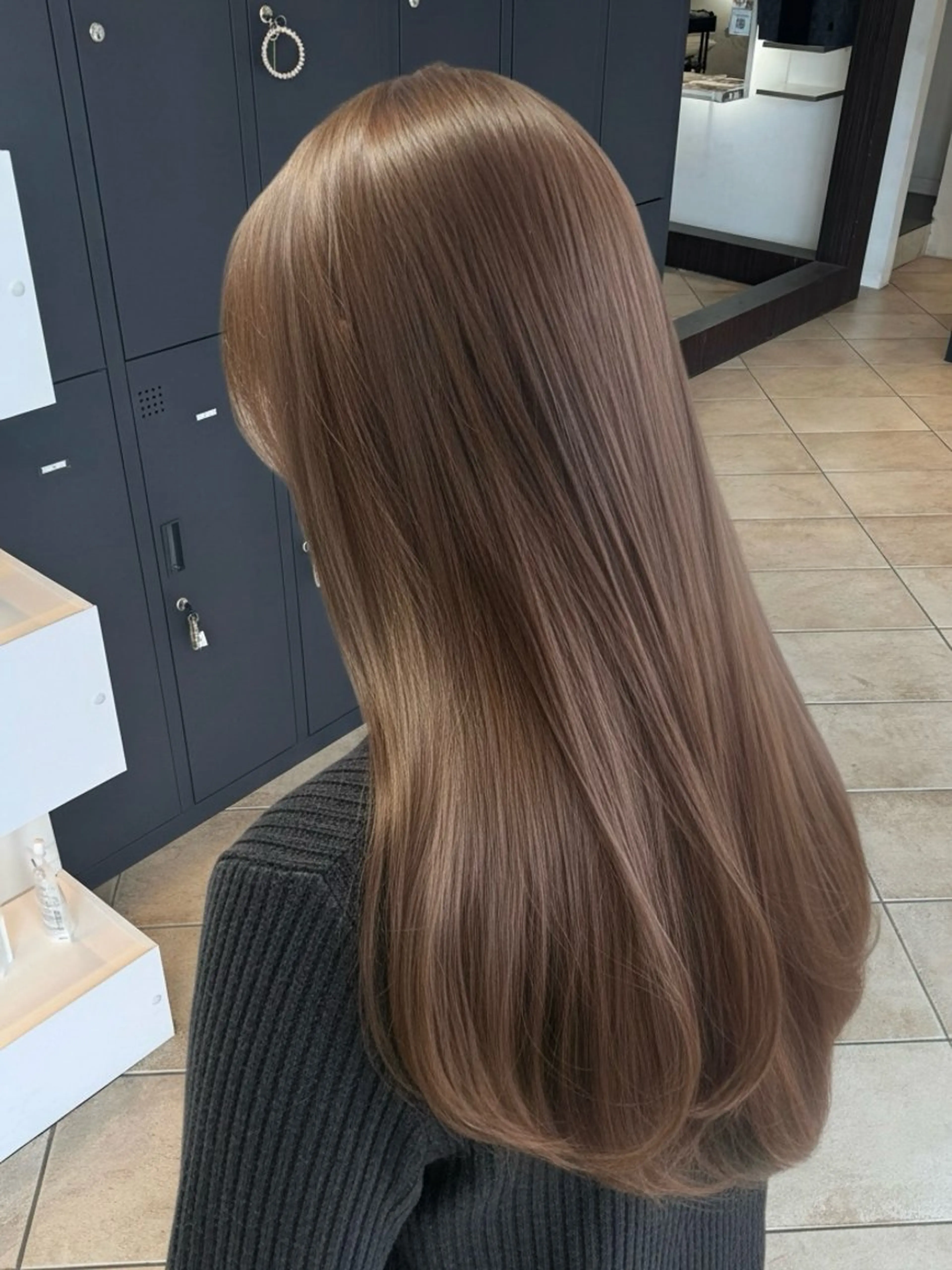 ミディアム カラー 艶髪レイヤーの王 復活の大澤竜馬のヘアスタイル