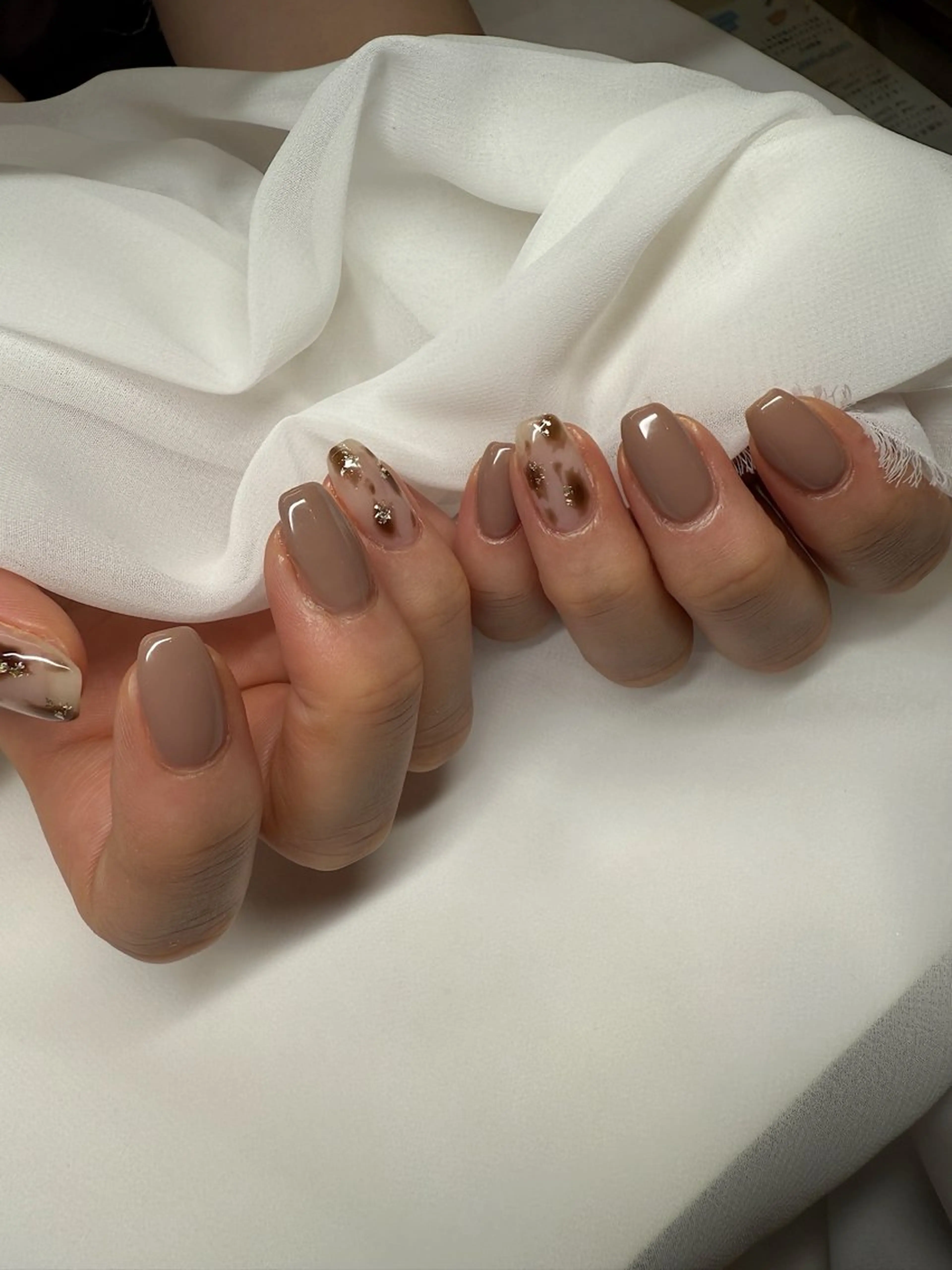 ネイル アニマル柄 ハンドネイル R2-O2 nailのネイルデザイン