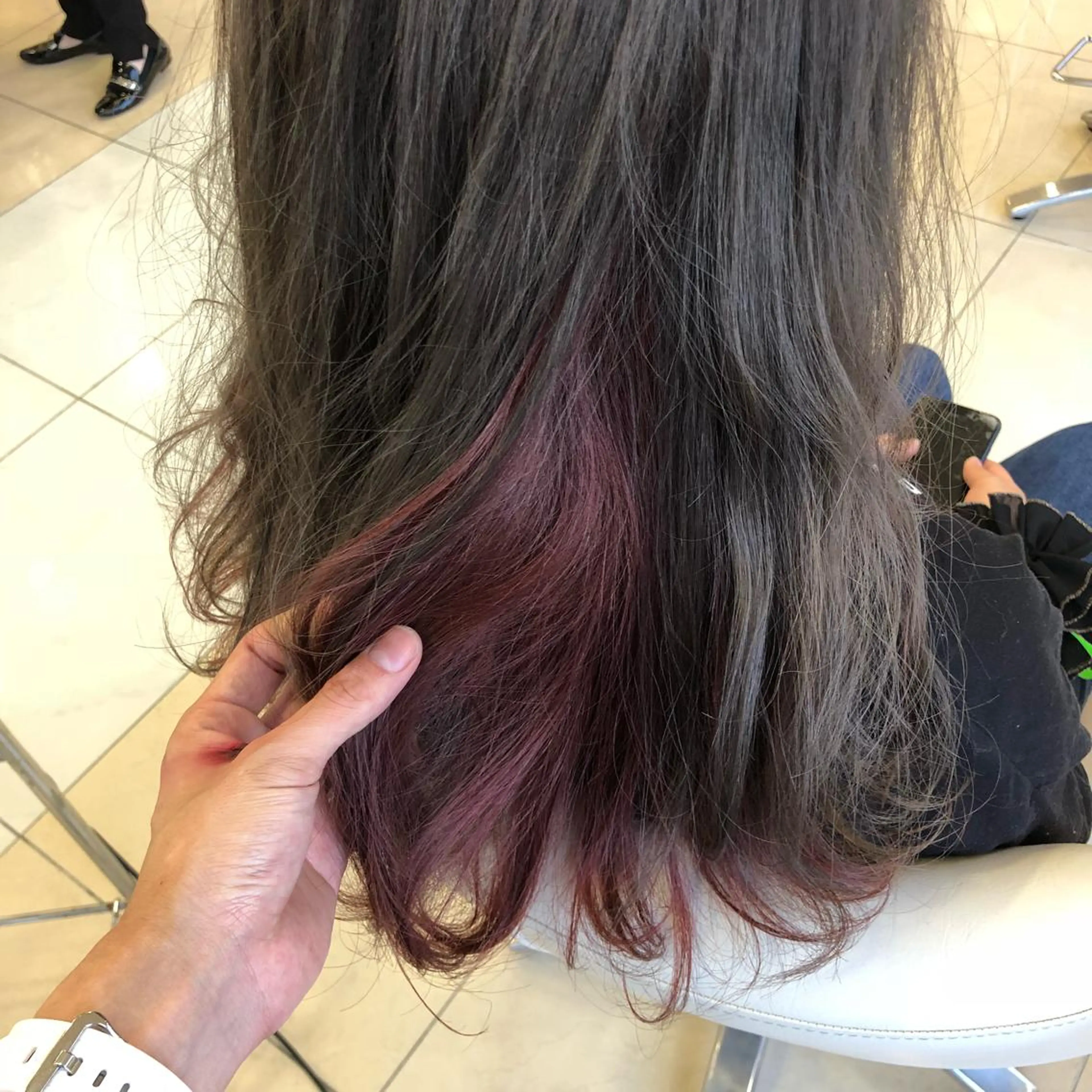 カラー 牧野 佳樹のヘアスタイル