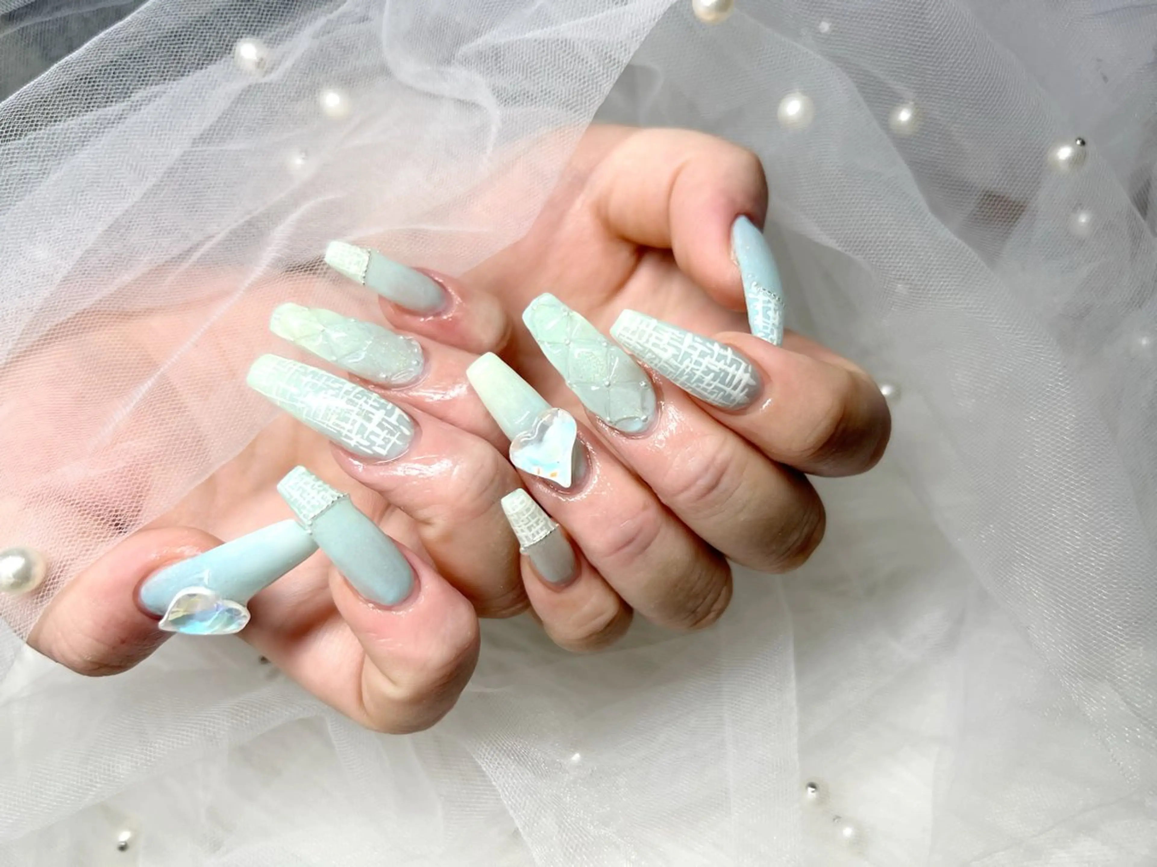 ネイル ハンドネイル ガールネイルサロン所属・ガール ネイルサロン Girl salonのネイルデザイン