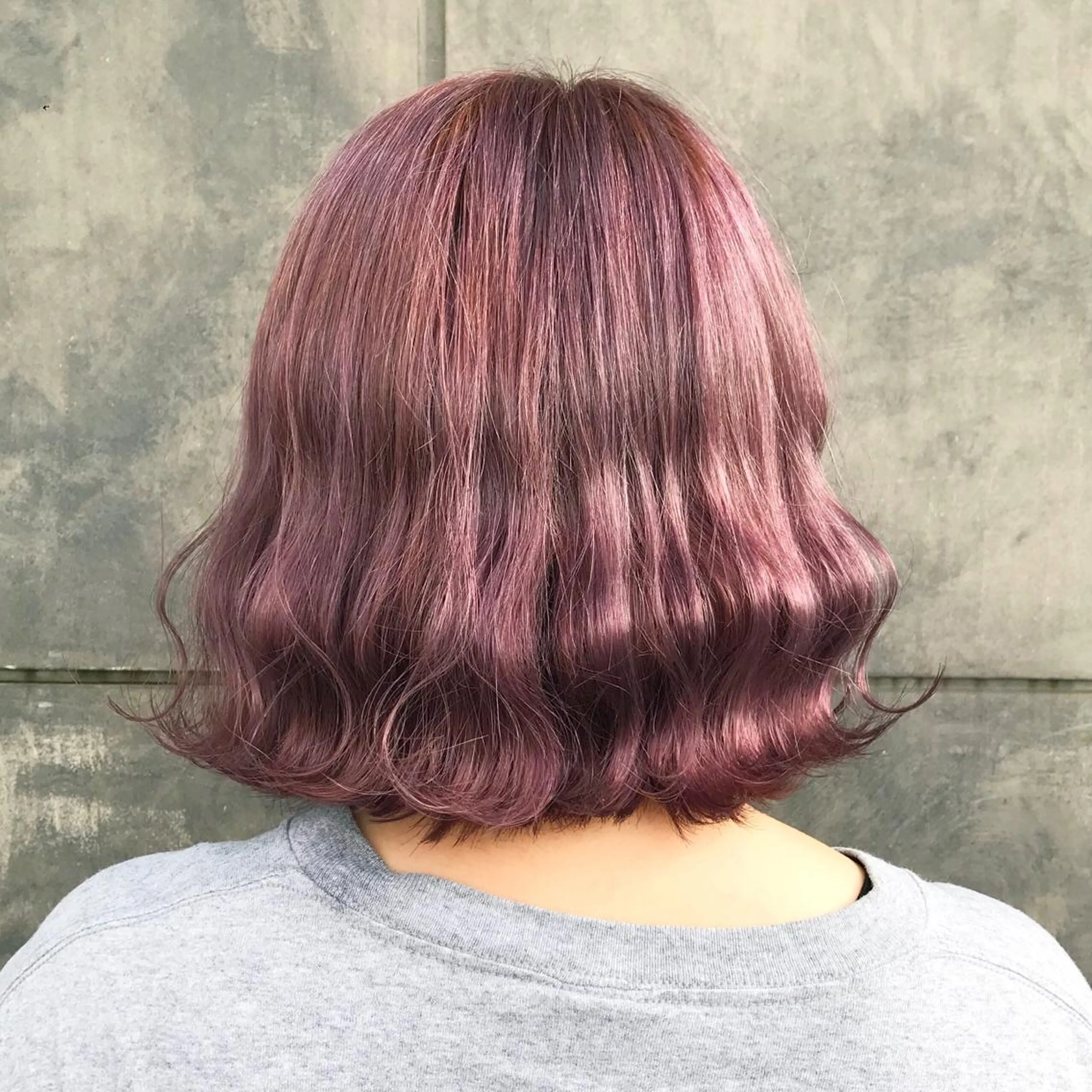 ショート カラー ベージュカラー ブリーチ ピンクカラー ピンクベージュ タンバルモリ サロウィン所属・K-POP好き美容師 🇰🇷Kai.Yのヘアスタイル