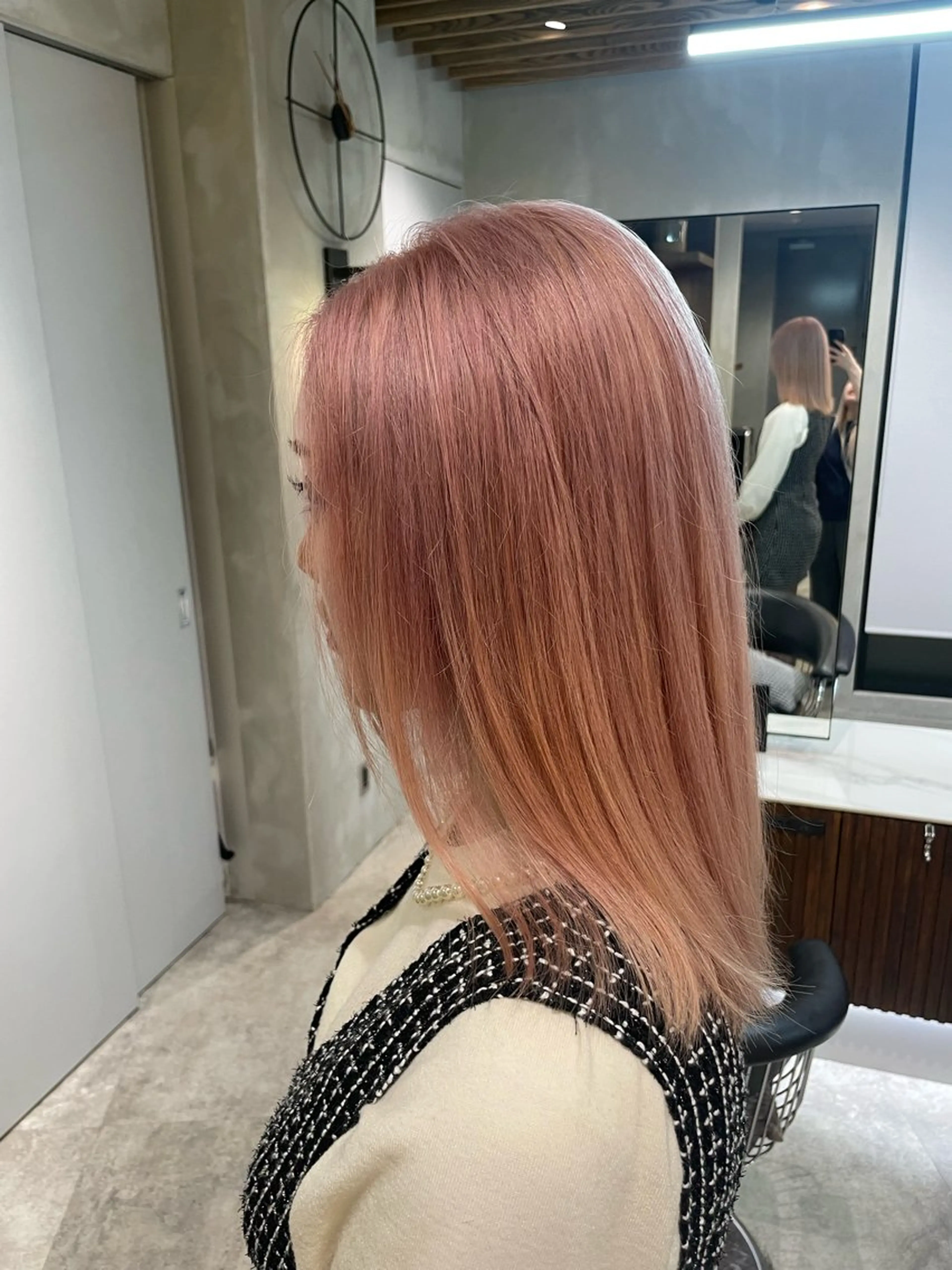 カラー ブリーチ ピンクカラー ホワイトピンク Toiro 新宿所属・新宿/新宿三丁目 yuinaのヘアスタイル